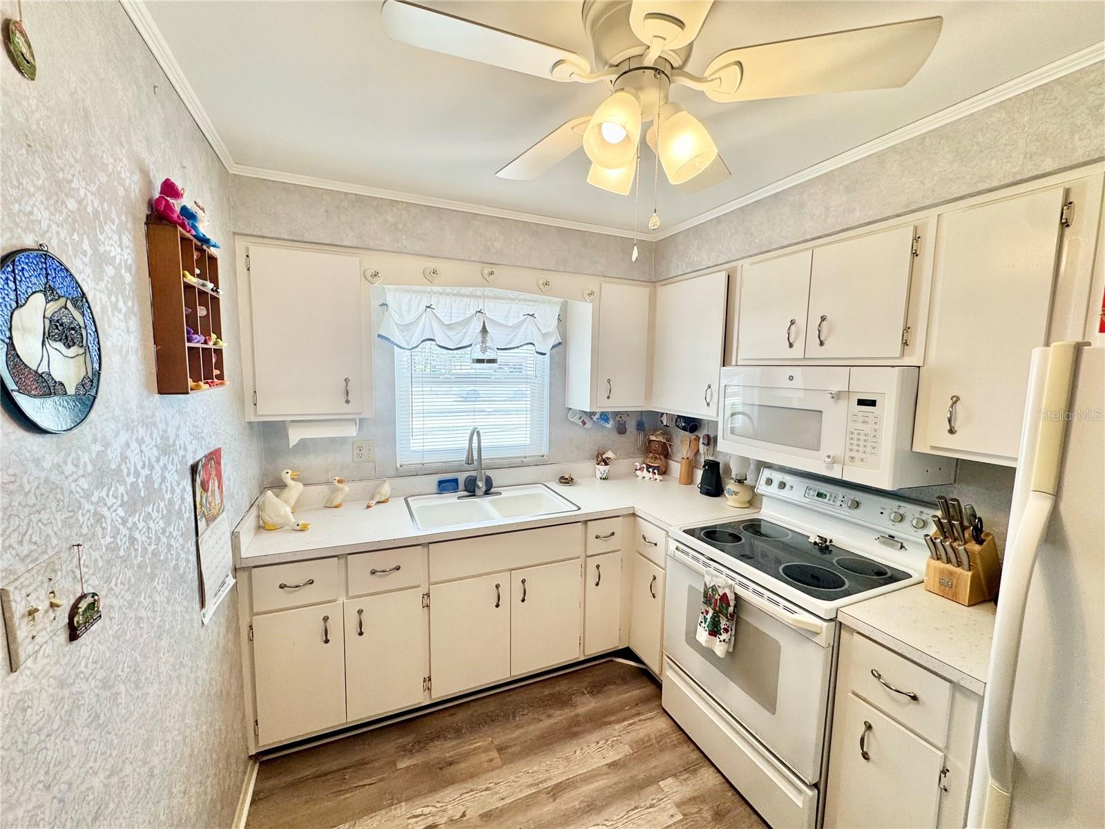 Image 6 of 33 For 3116 Harbor Boulevard 1a