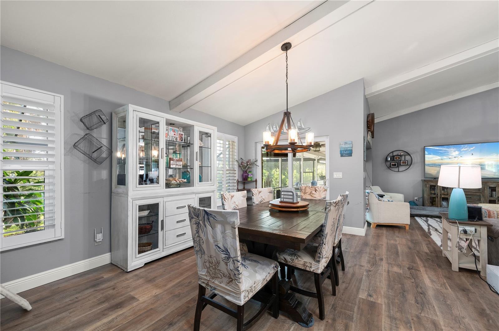 Image 13 of 57 For 24130 Vincent Avenue