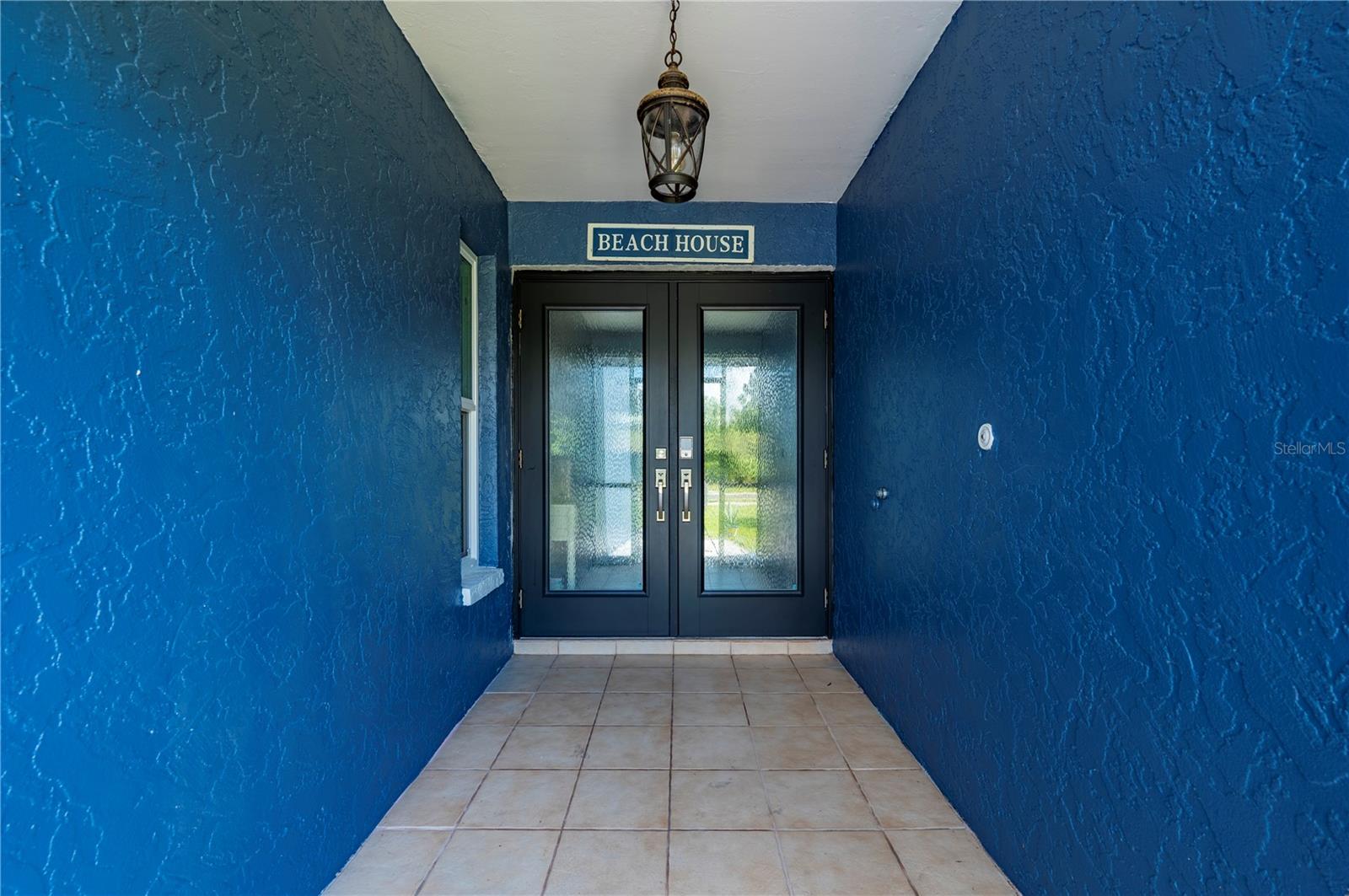 Image 5 of 57 For 24130 Vincent Avenue