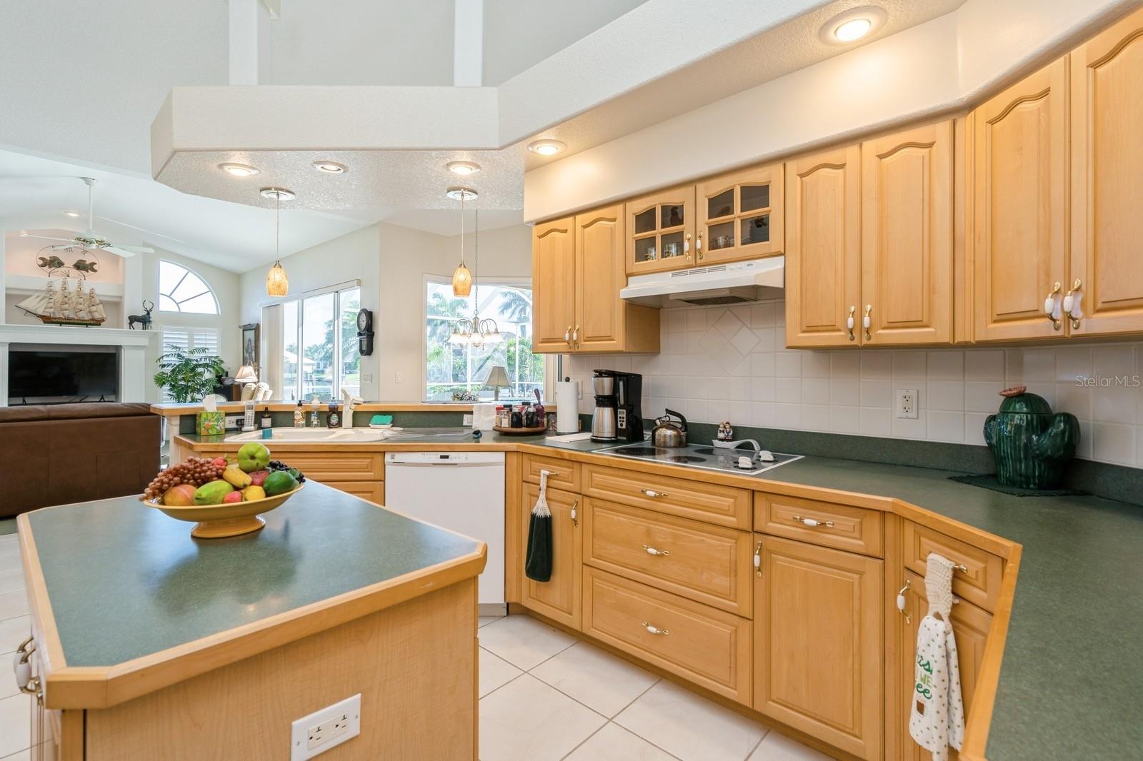 Image 13 of 41 For 1208 Bobwhite Court