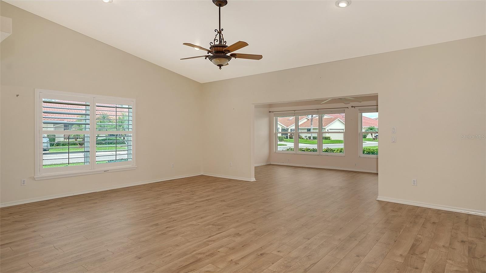 Image 17 of 57 For 11380 Courtney Drive
