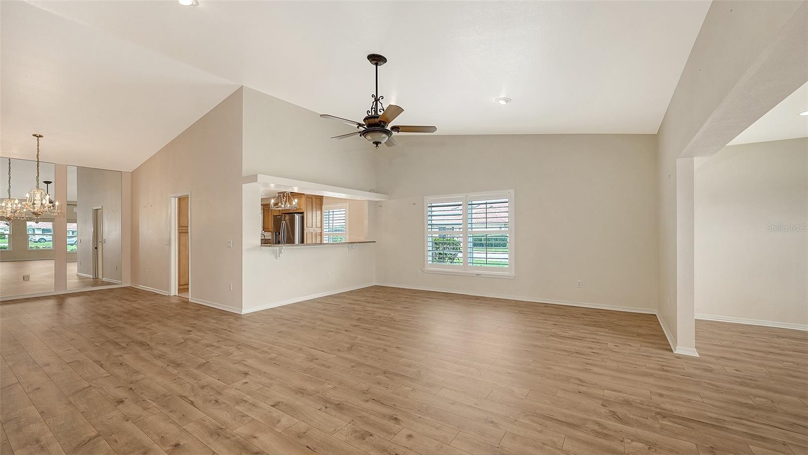 Image 18 of 57 For 11380 Courtney Drive