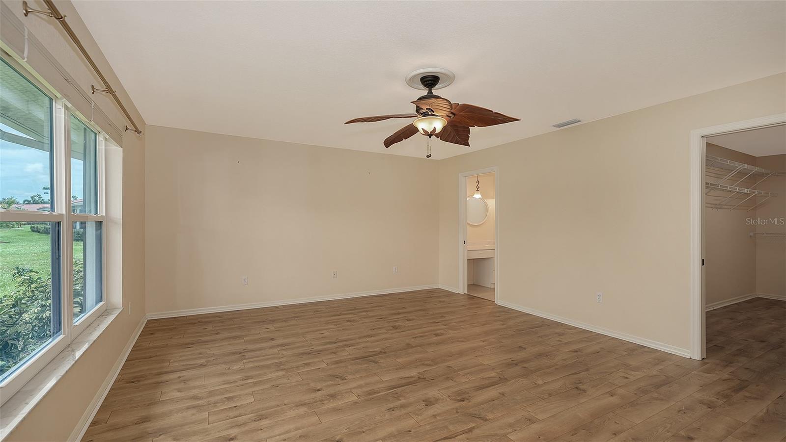 Image 27 of 57 For 11380 Courtney Drive