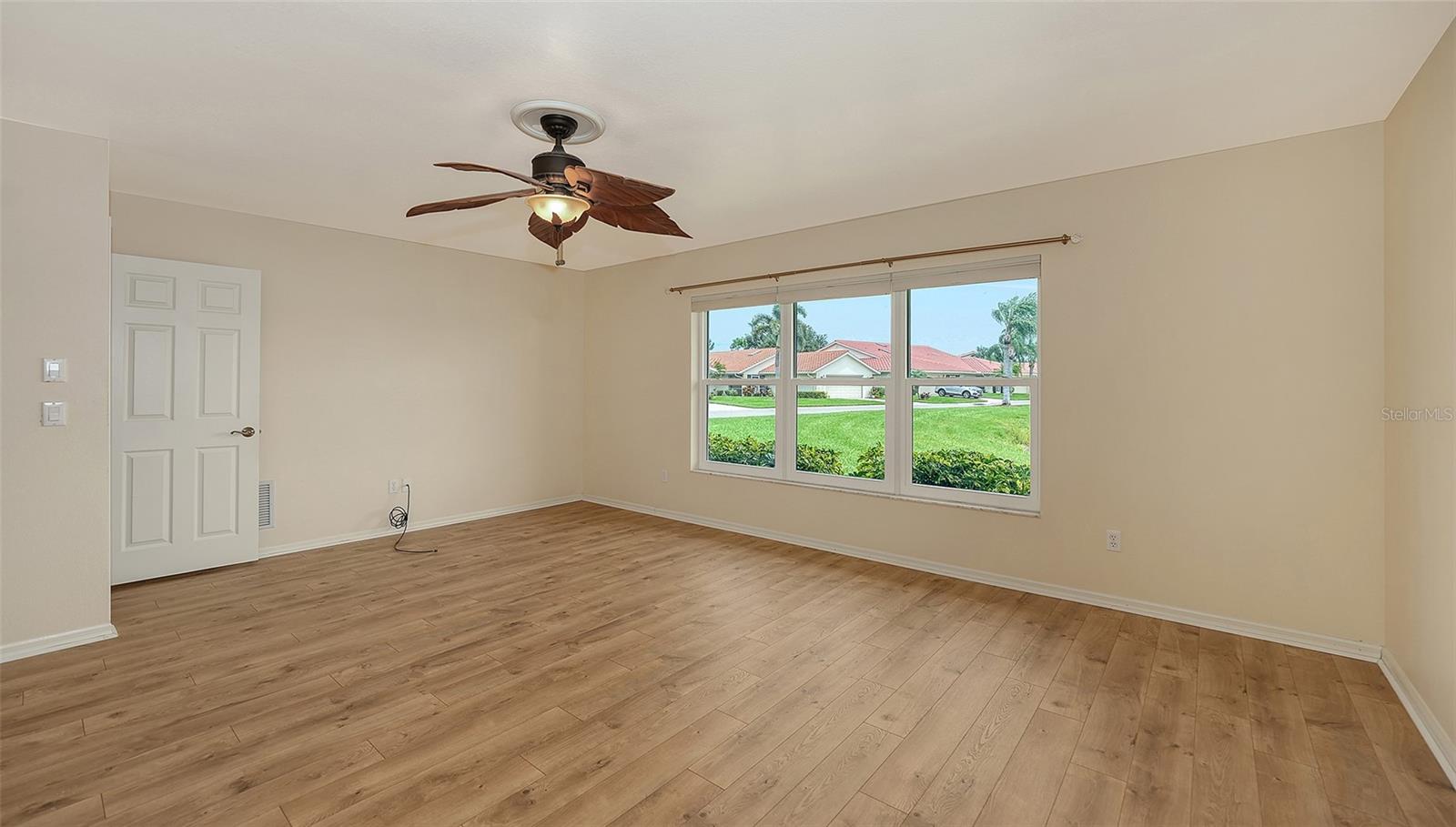 Image 29 of 57 For 11380 Courtney Drive