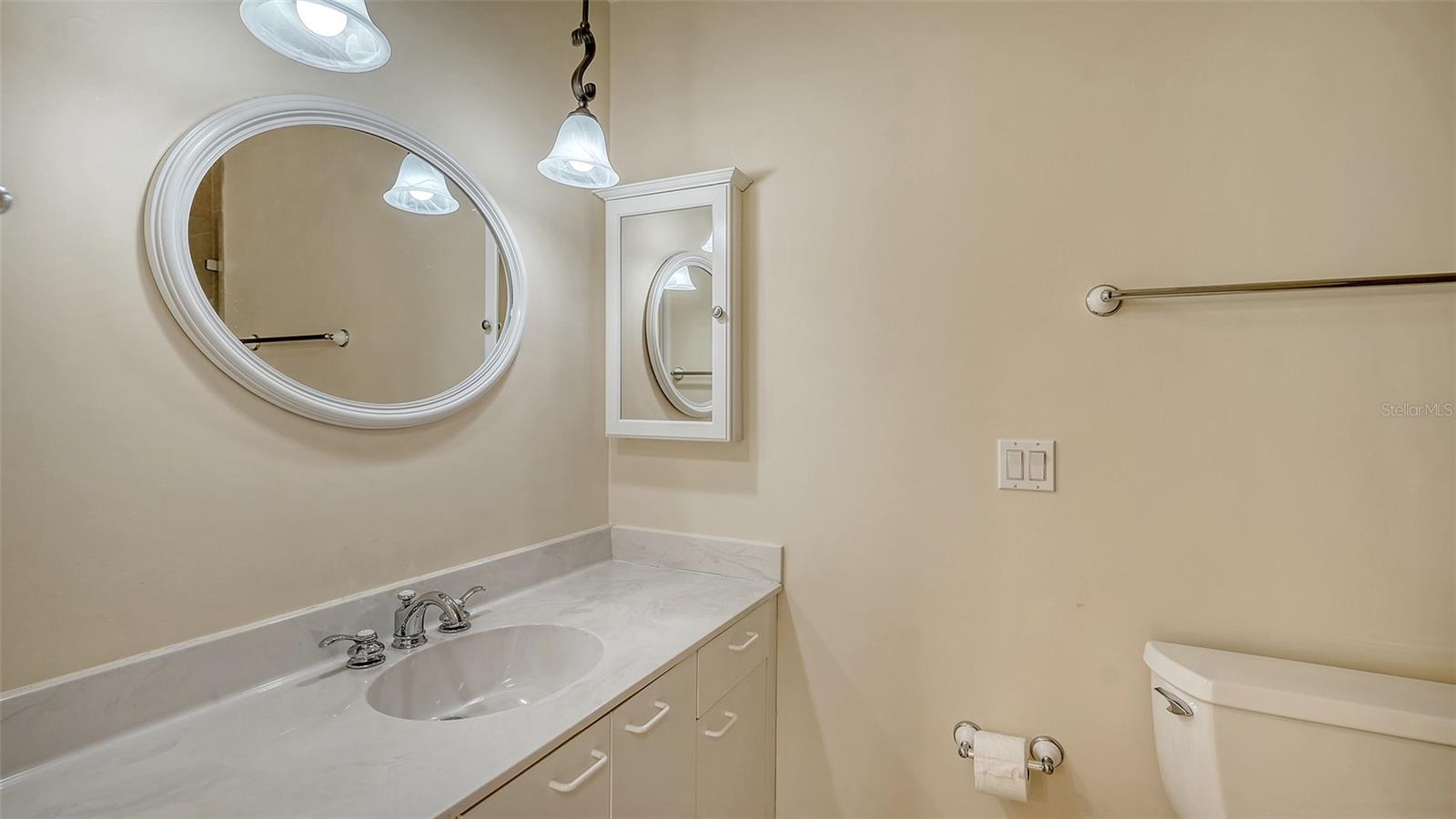 Image 31 of 57 For 11380 Courtney Drive