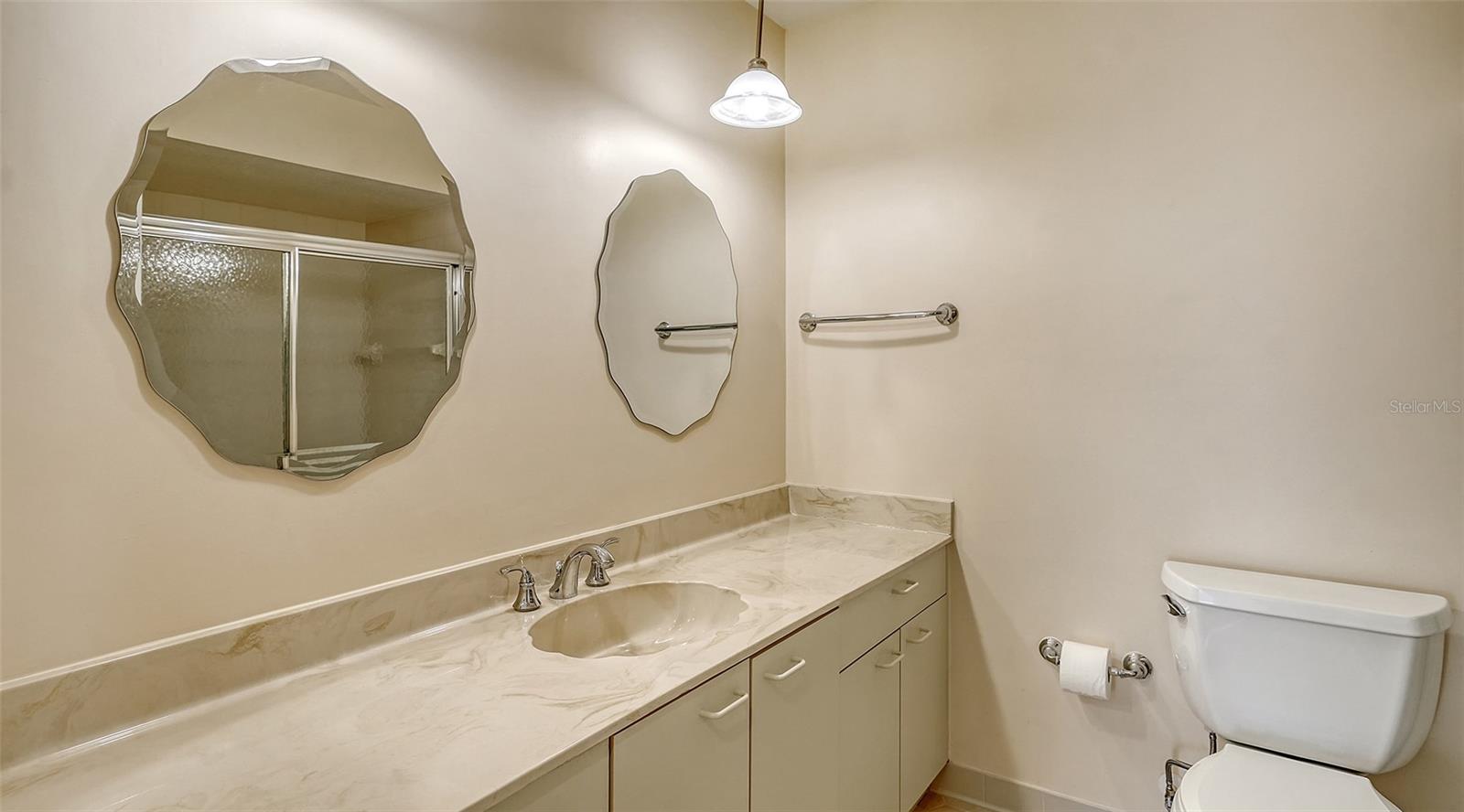 Image 37 of 57 For 11380 Courtney Drive