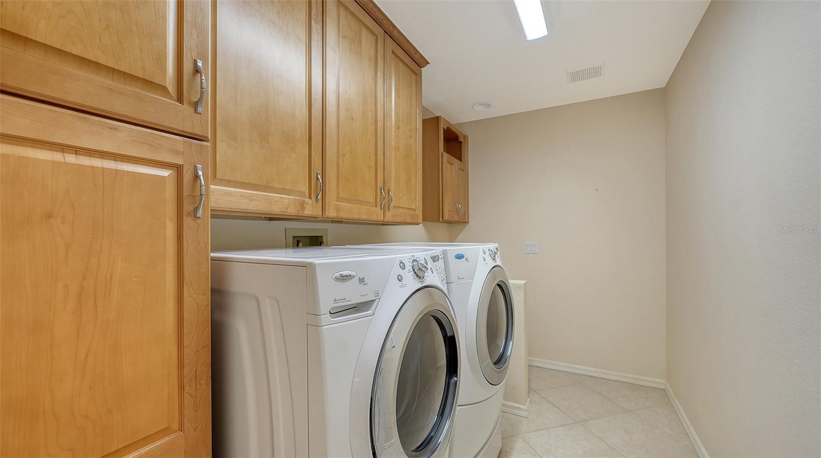 Image 38 of 57 For 11380 Courtney Drive