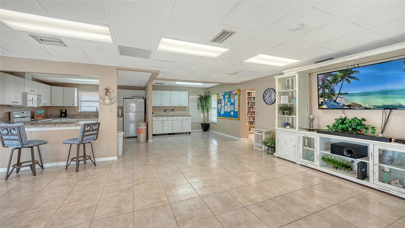 Image 46 of 57 For 11380 Courtney Drive
