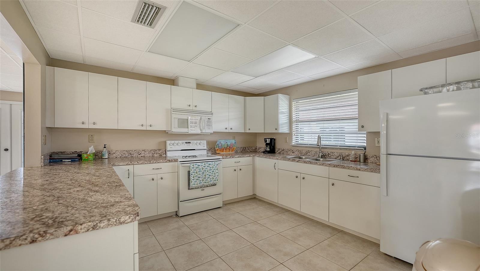 Image 47 of 57 For 11380 Courtney Drive