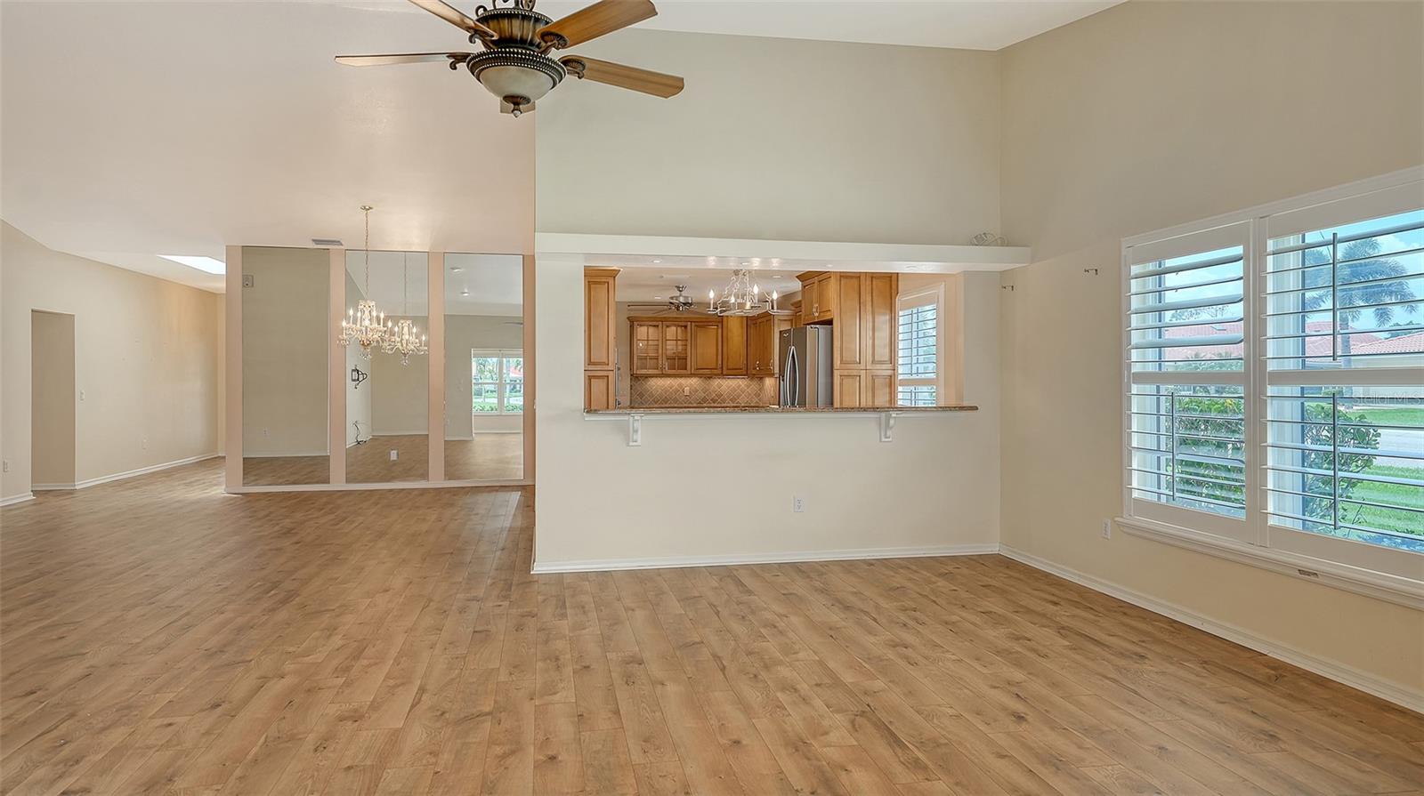 Image 8 of 57 For 11380 Courtney Drive