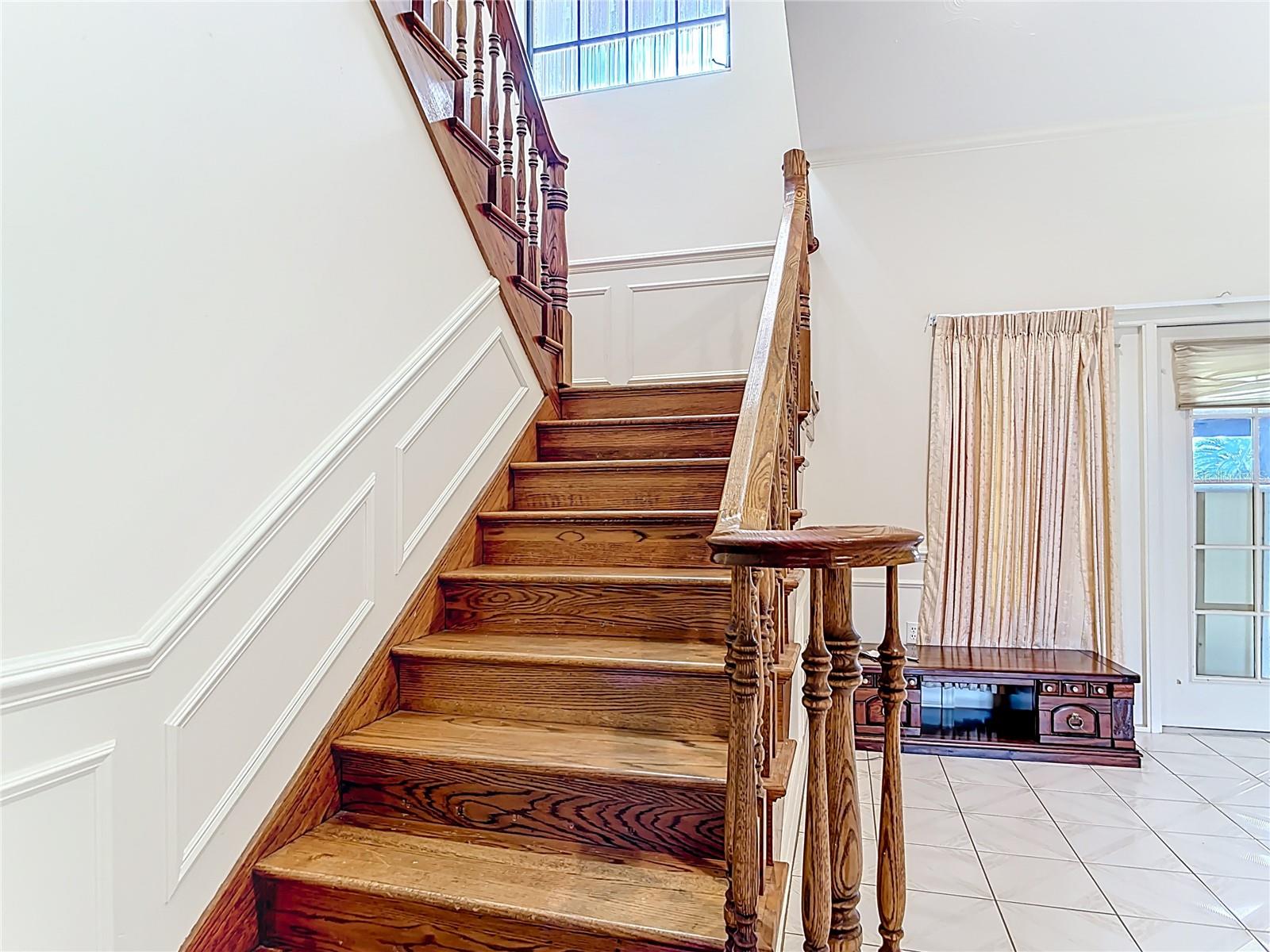 Image 46 of 81 For 134 Seville Place Sw