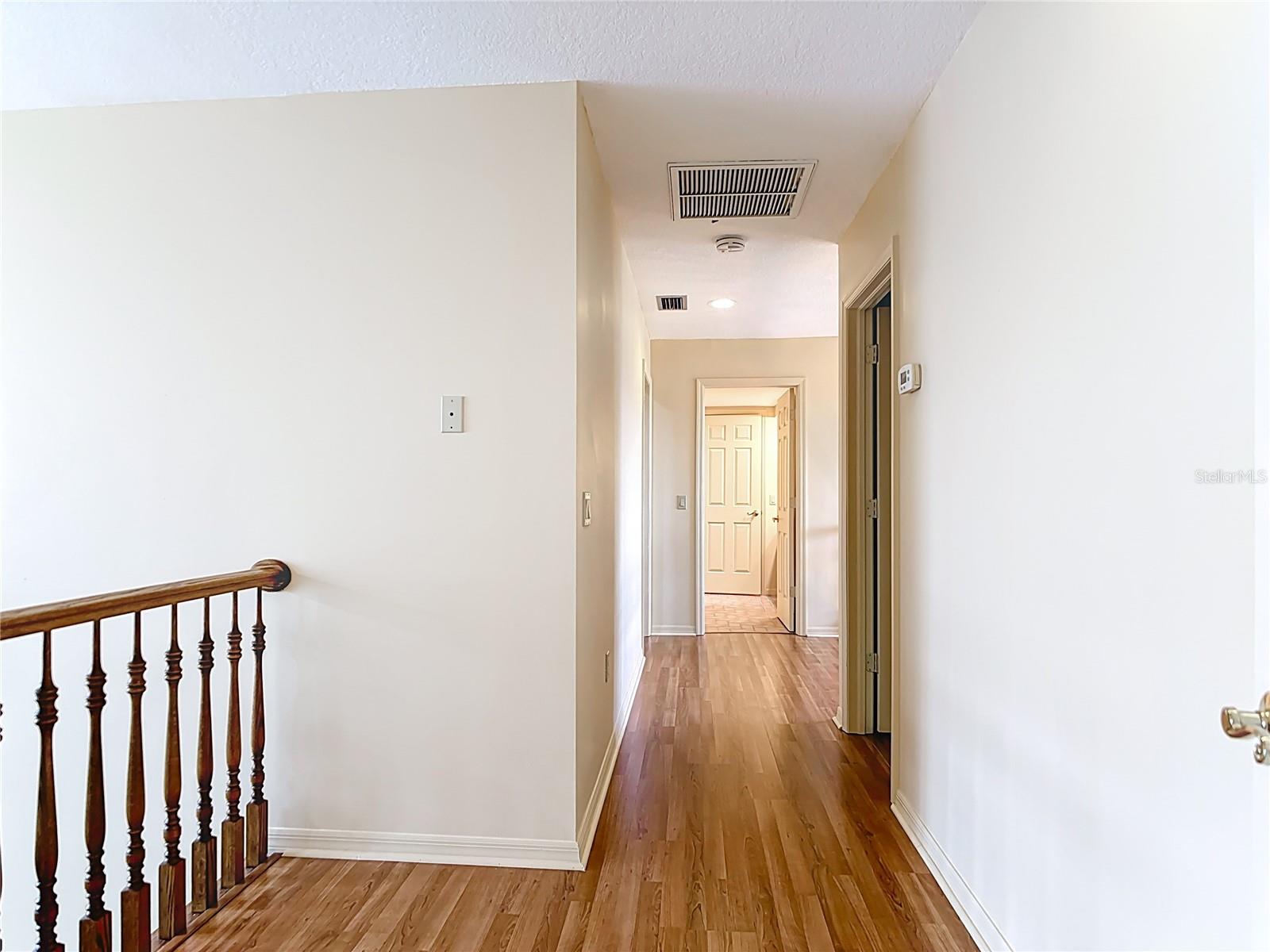 Image 49 of 81 For 134 Seville Place Sw