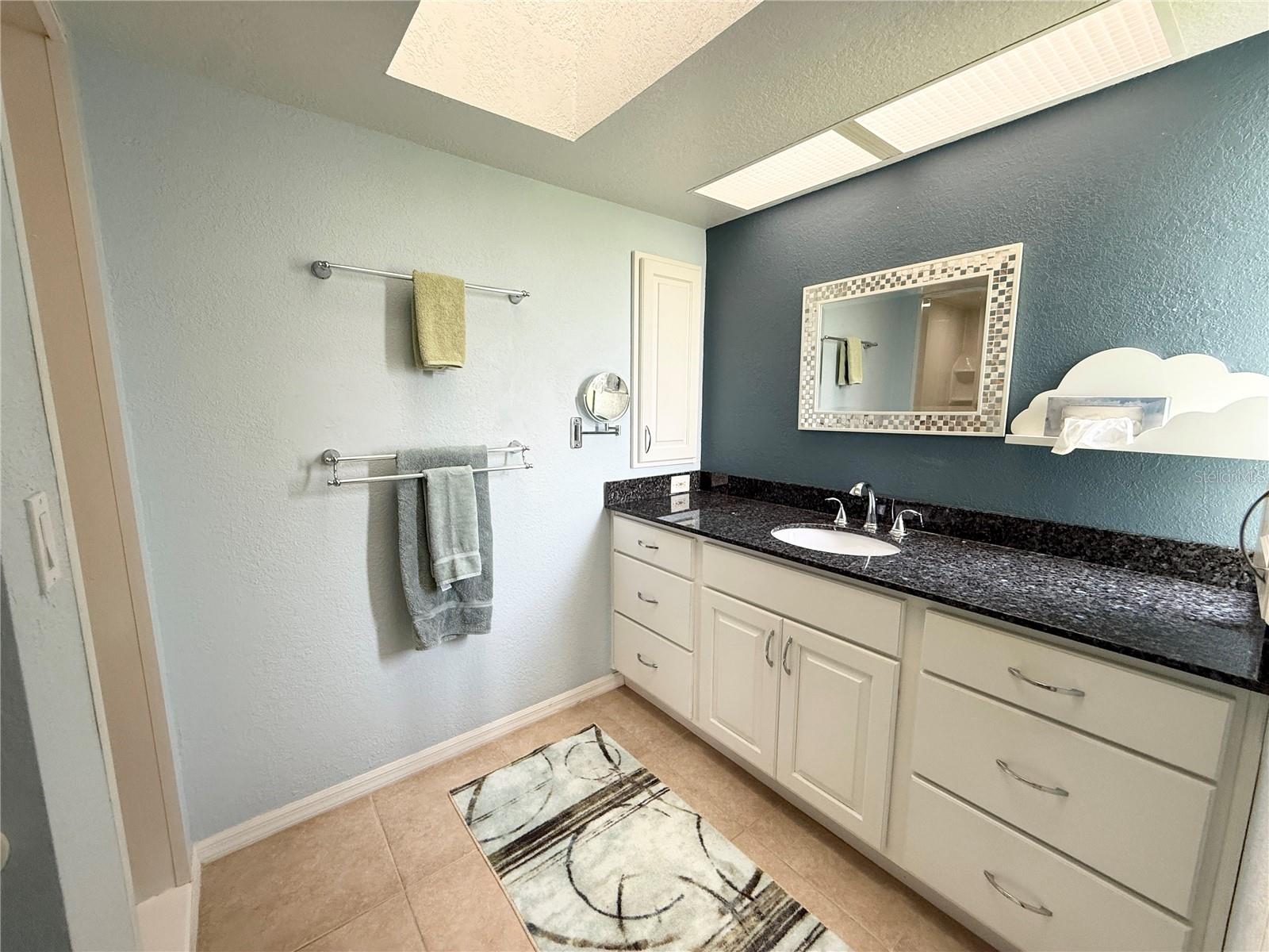 Image 17 of 21 For 1640 Atares Drive 16