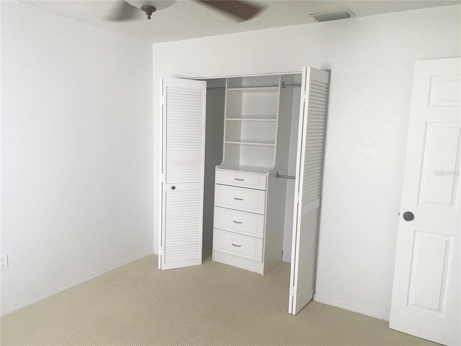 Image 18 of 21 For 1640 Atares Drive 16