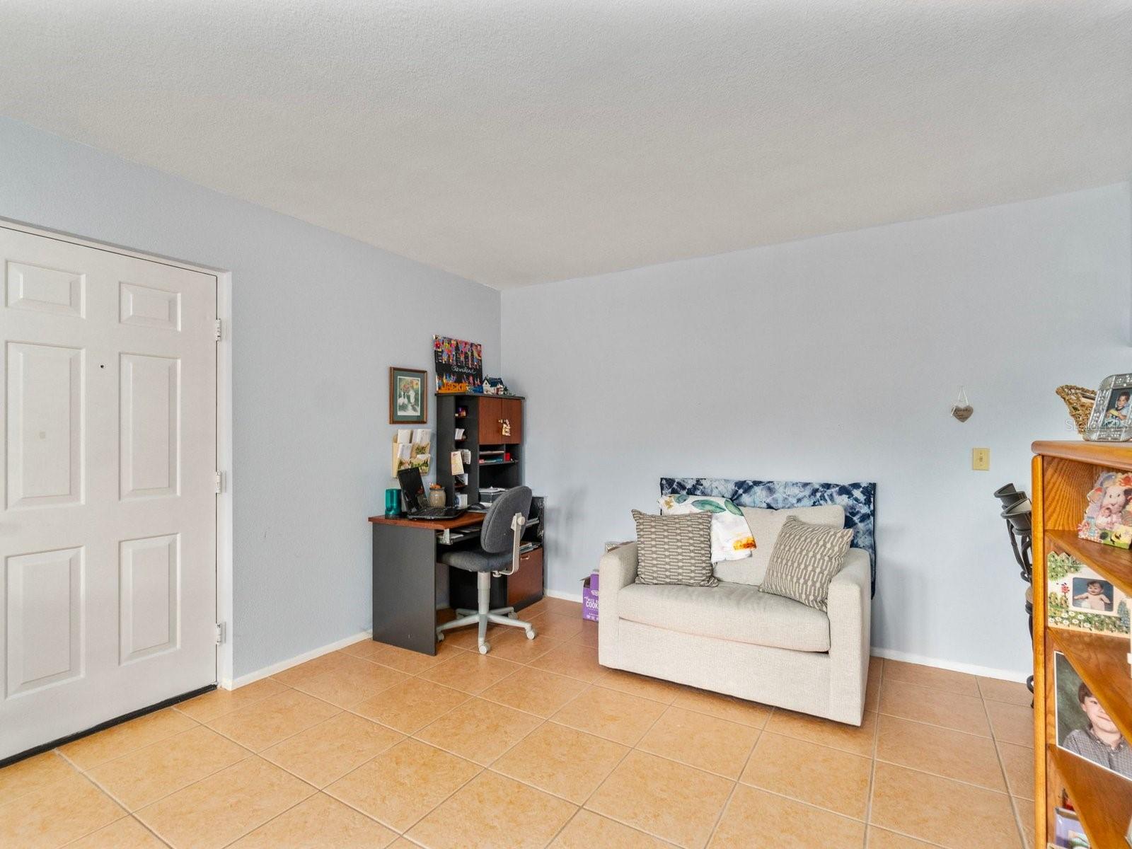 Image 10 of 43 For 1515 Forrest Nelson Boulevard A208