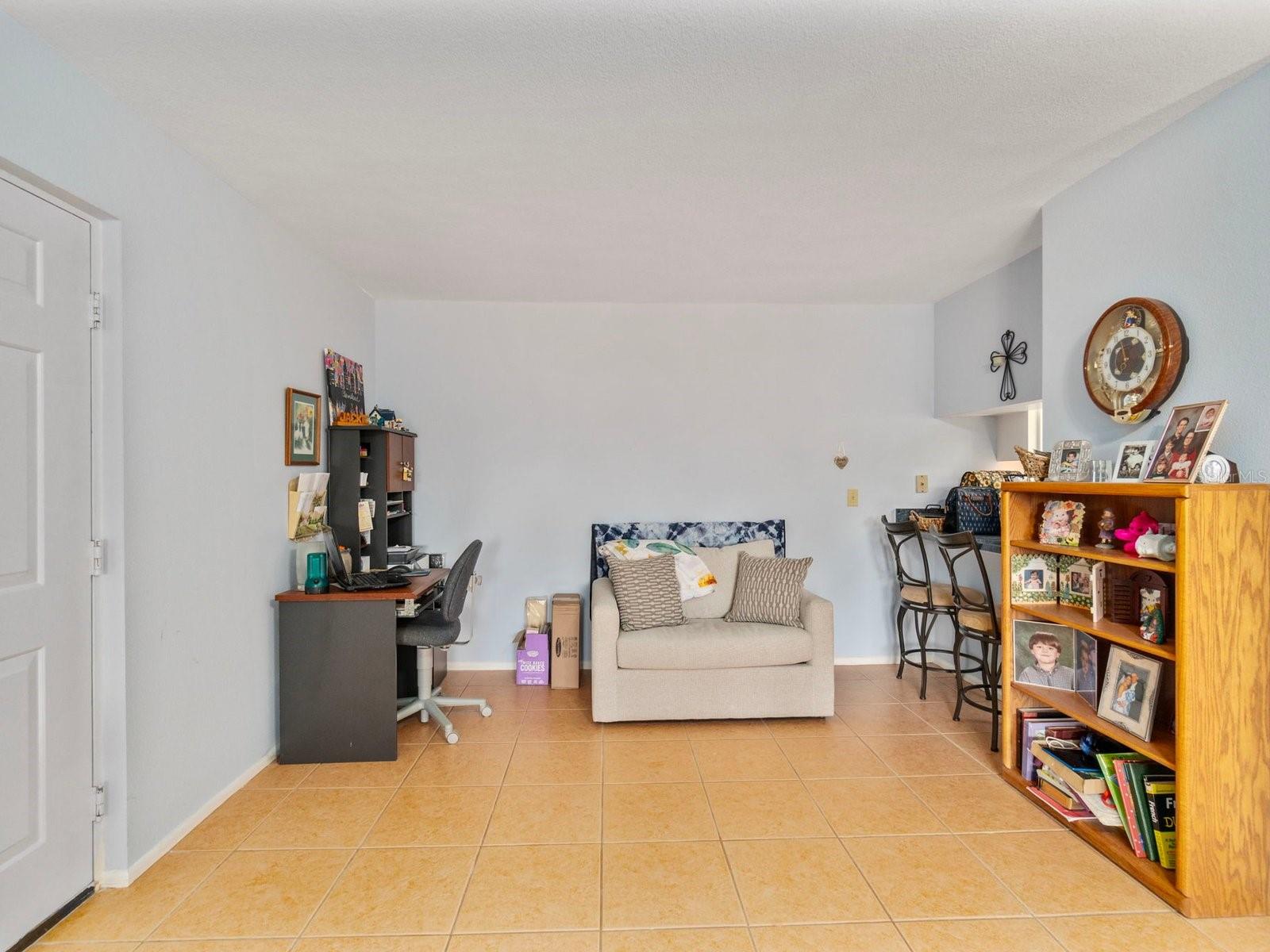 Image 11 of 43 For 1515 Forrest Nelson Boulevard A208