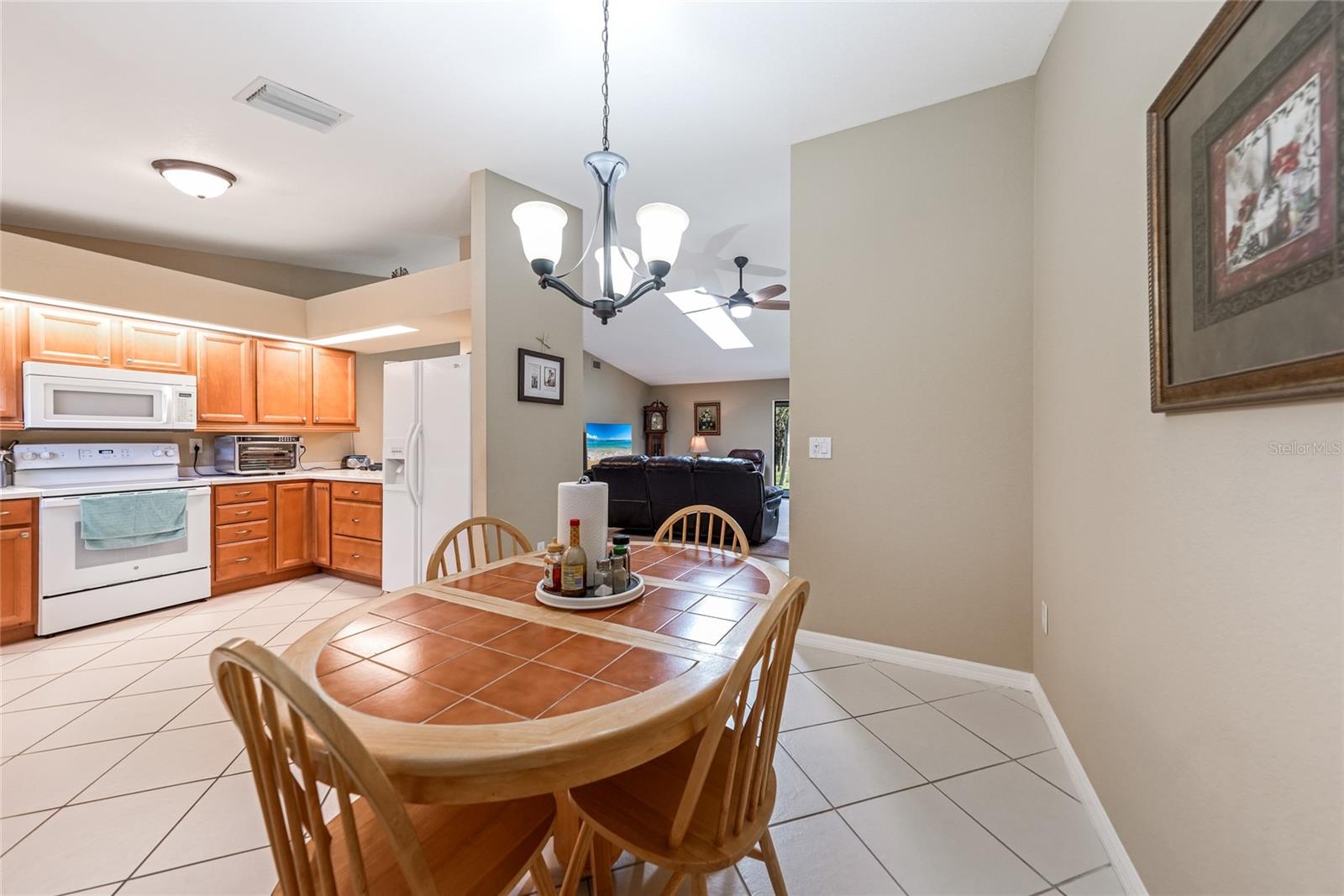Image 10 of 36 For 16835 Acapulco Road