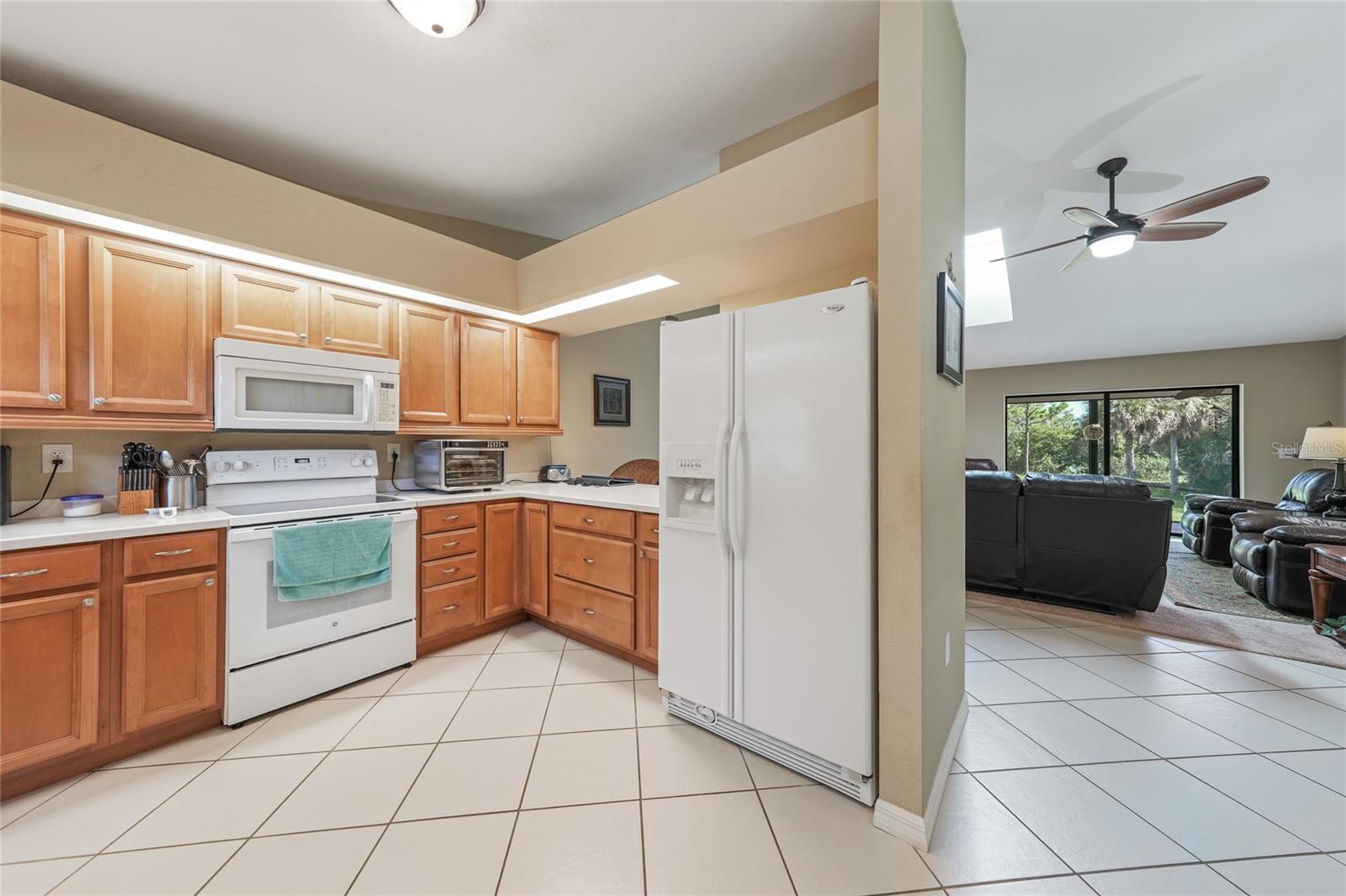 Image 9 of 36 For 16835 Acapulco Road
