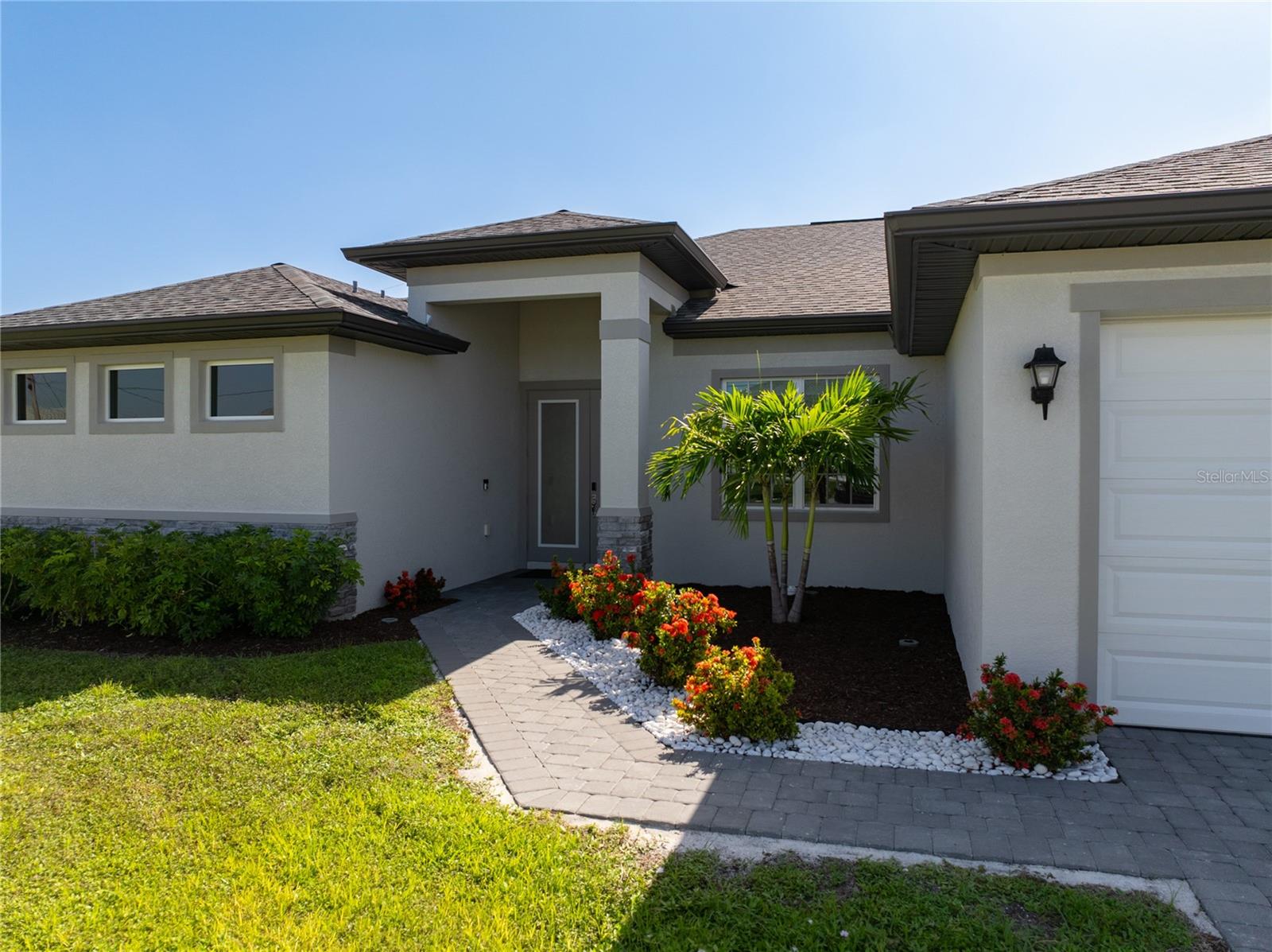 Image 6 of 40 For 209 10th Place