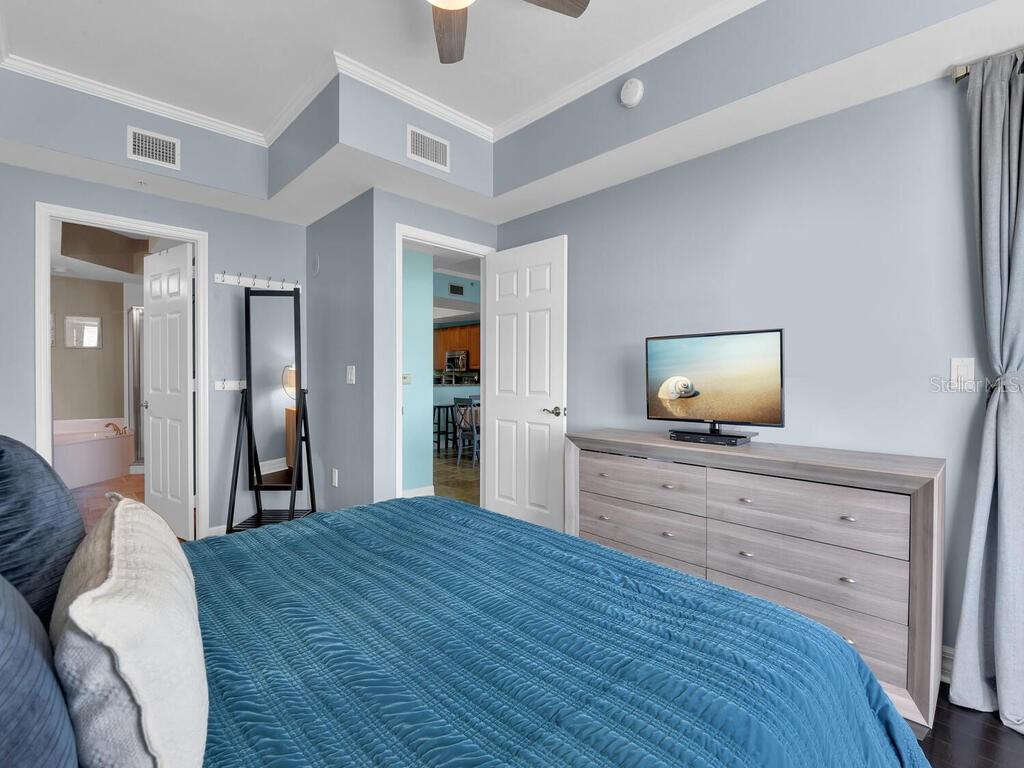 Image 18 of 38 For 2797 1st Street 1605