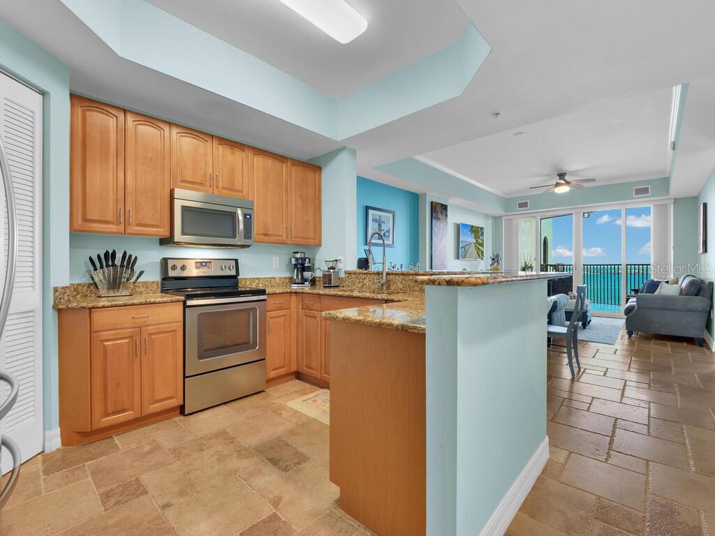 Image 9 of 38 For 2797 1st Street 1605