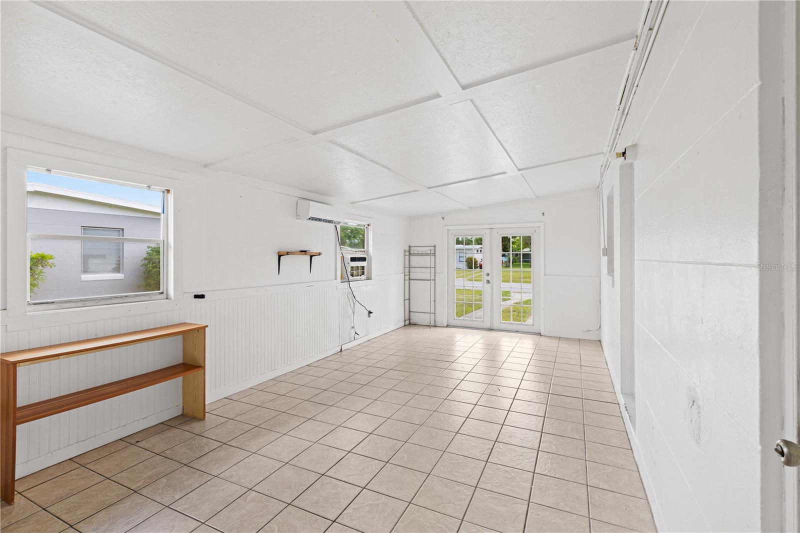 Image 17 of 27 For 21455 Mallory Avenue