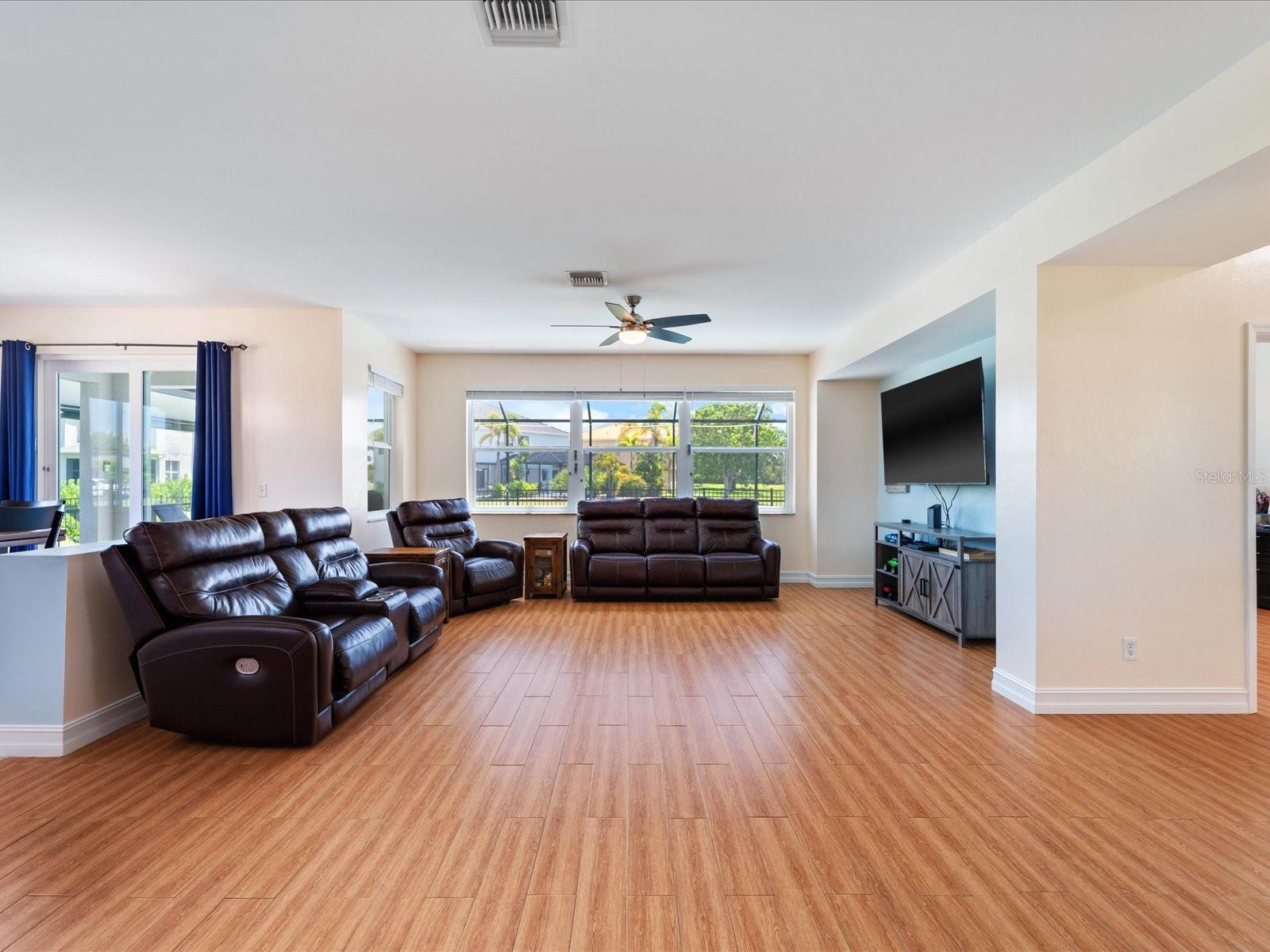 Image 12 of 51 For 17262 Asmara Court
