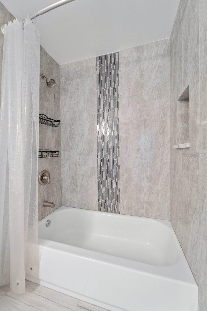 Image 36 of 51 For 17262 Asmara Court