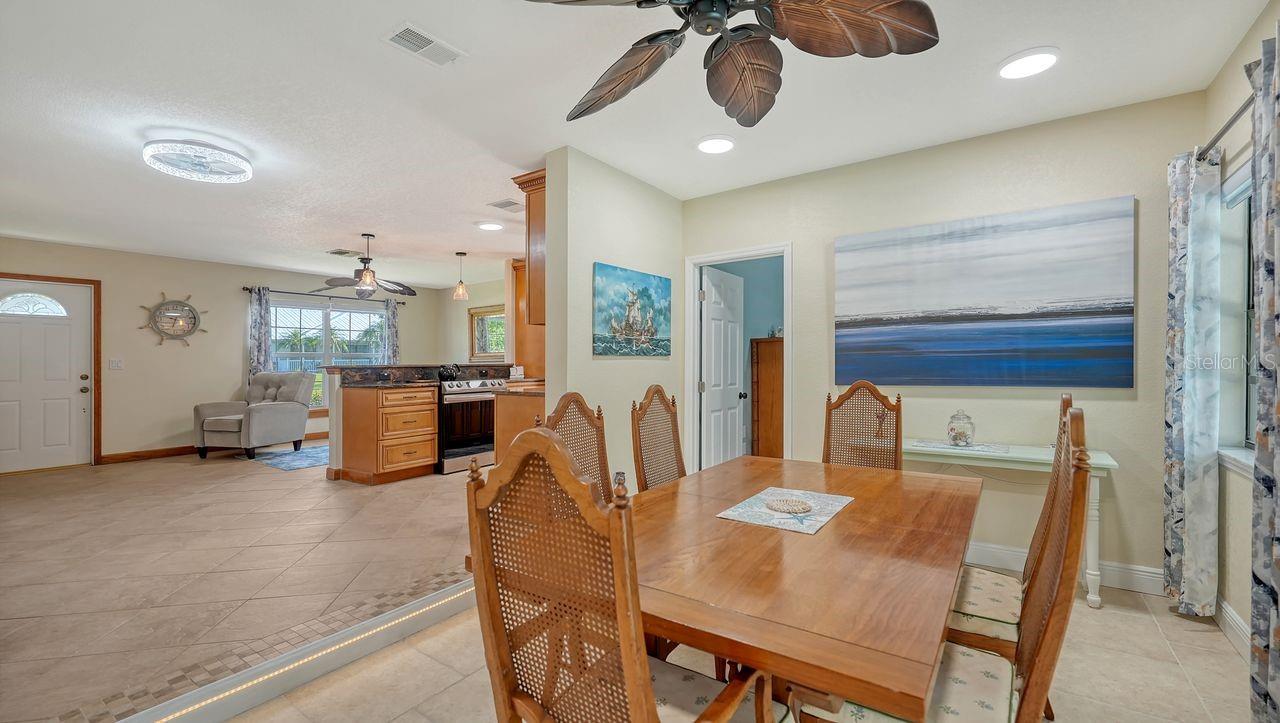 Image 15 of 31 For 18753 Macgill Avenue