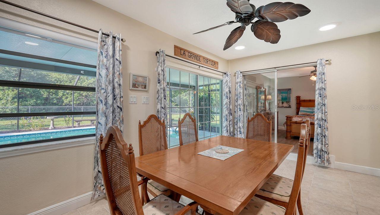 Image 16 of 31 For 18753 Macgill Avenue