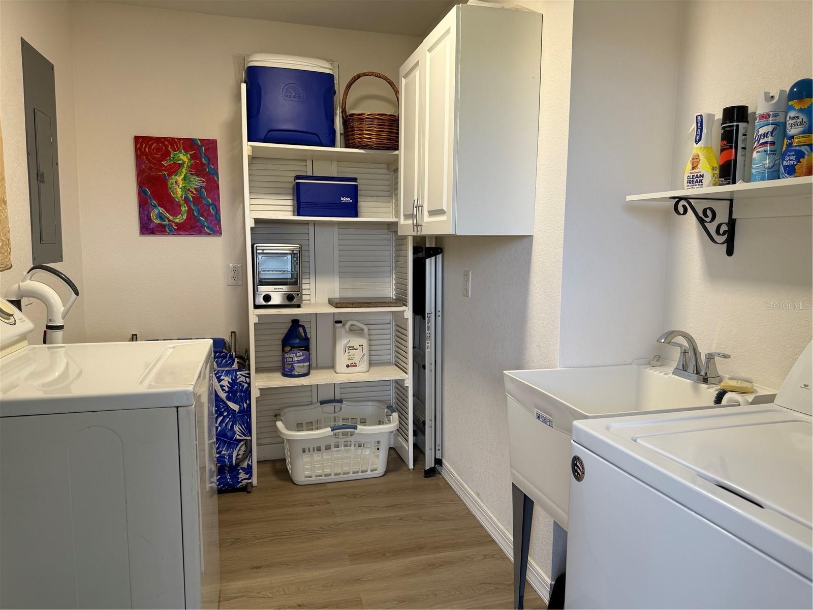 Image 24 of 31 For 18753 Macgill Avenue