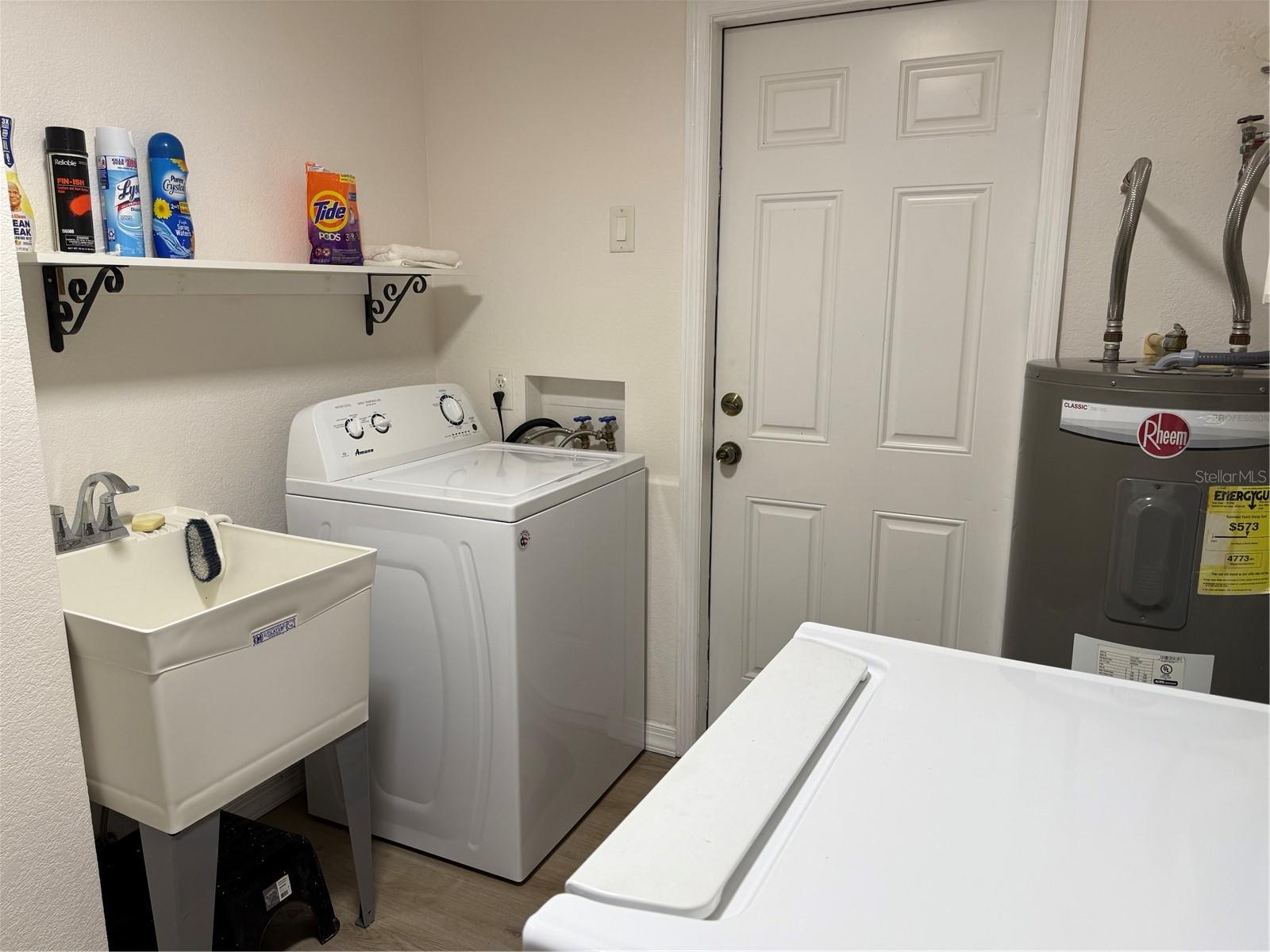 Image 25 of 31 For 18753 Macgill Avenue