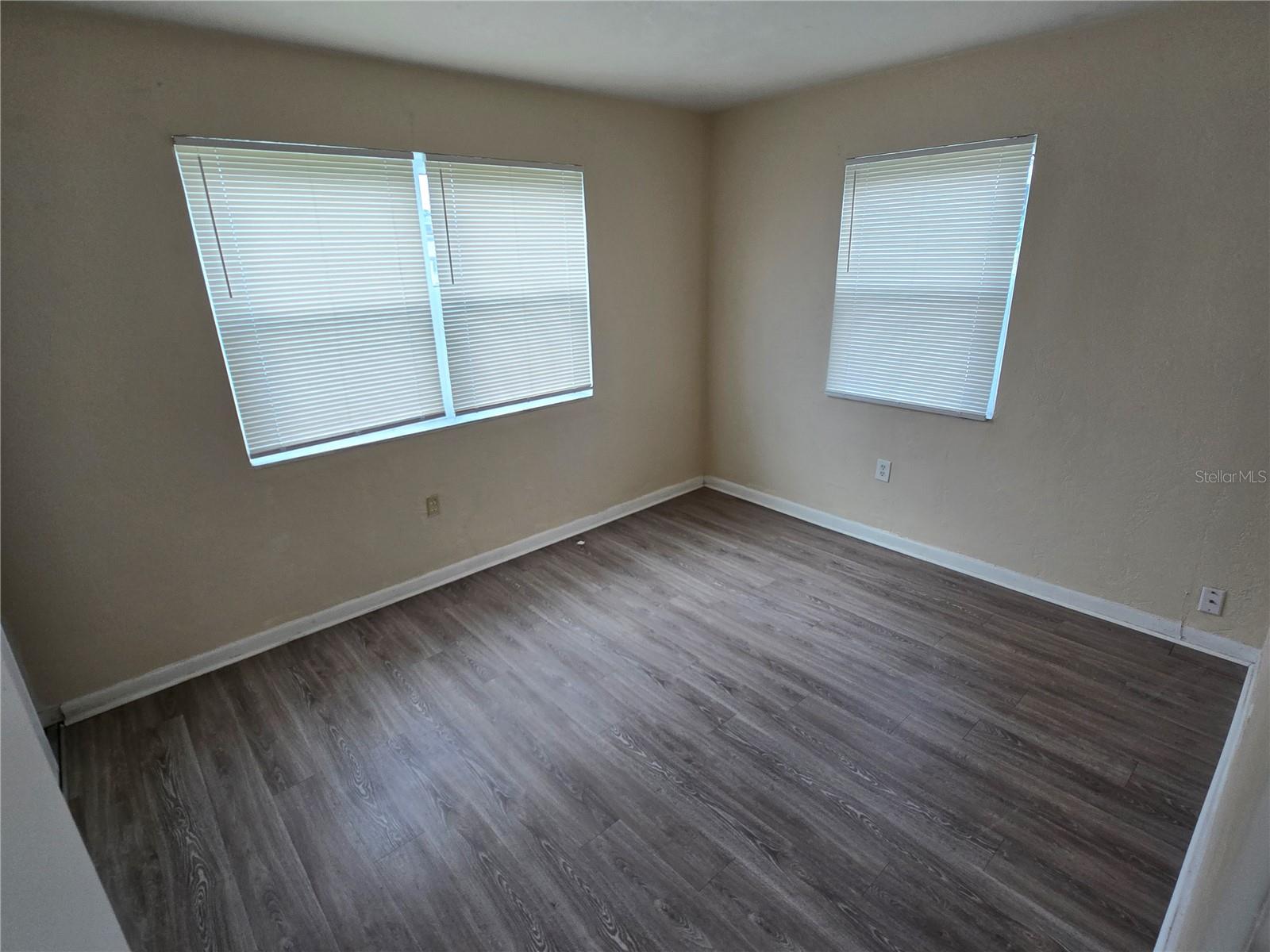 Image 16 of 21 For 22147 Bahama Lane