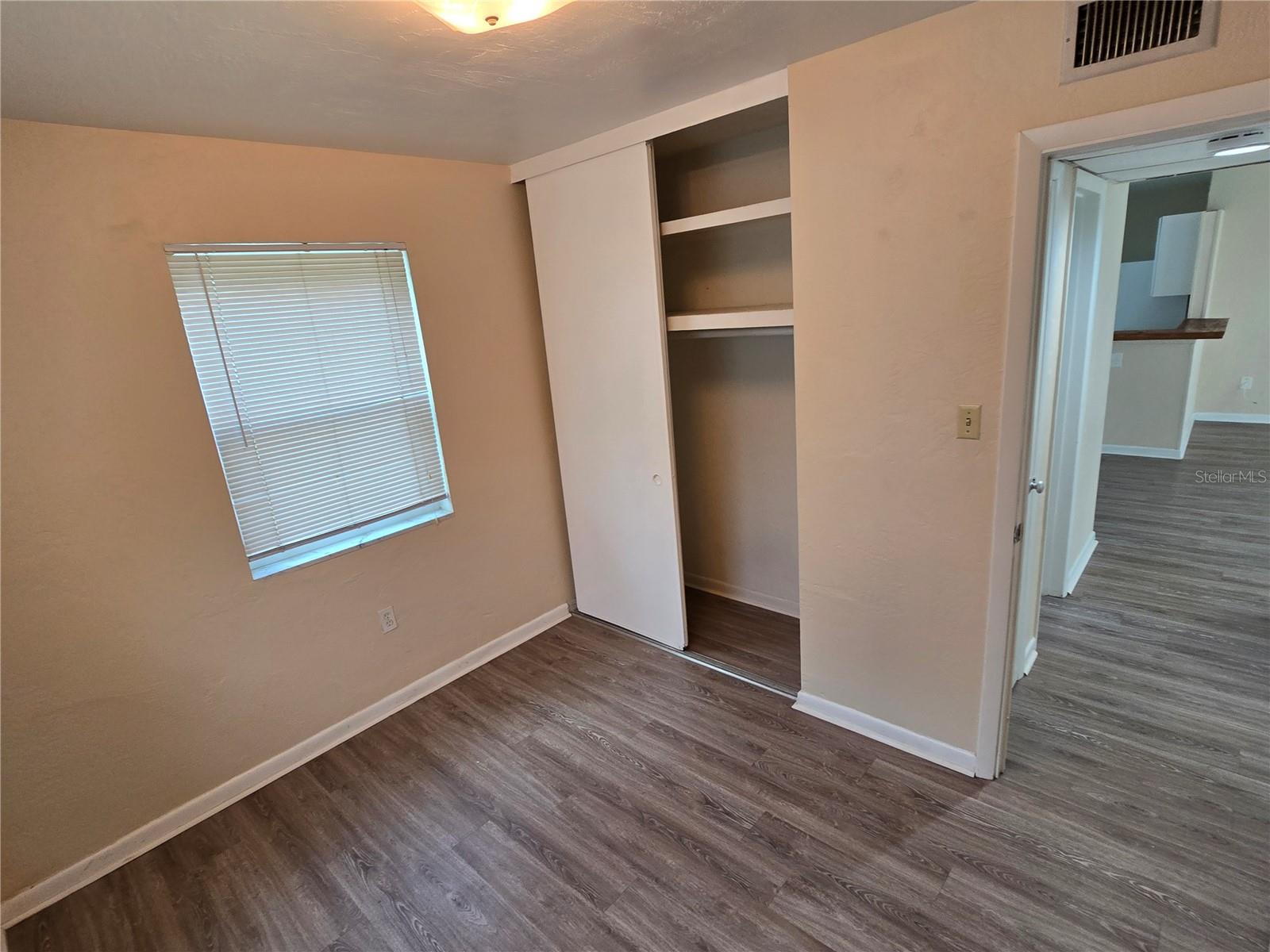 Image 19 of 21 For 22147 Bahama Lane