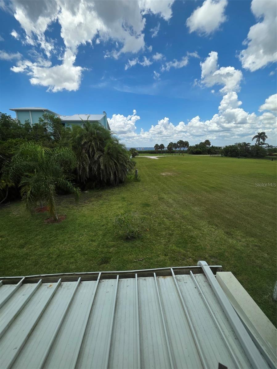 Image 21 of 22 For 1020 Marion Avenue 41