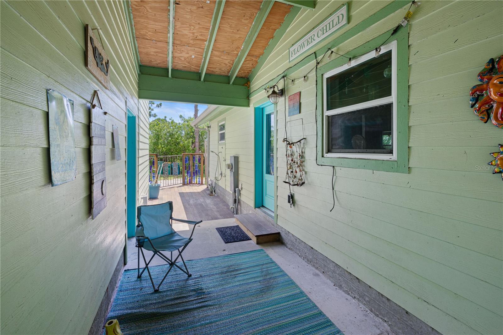 Listing photo id 24 for 7348 Coach Road