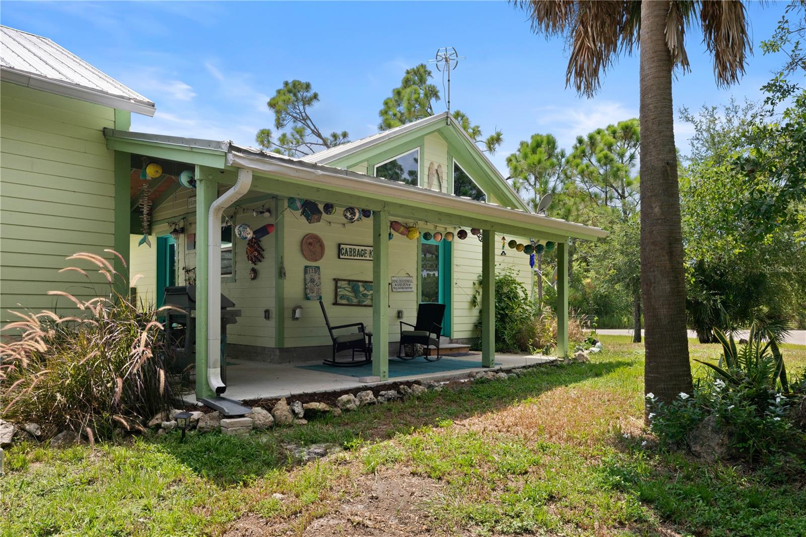 Listing photo id 27 for 7348 Coach Road