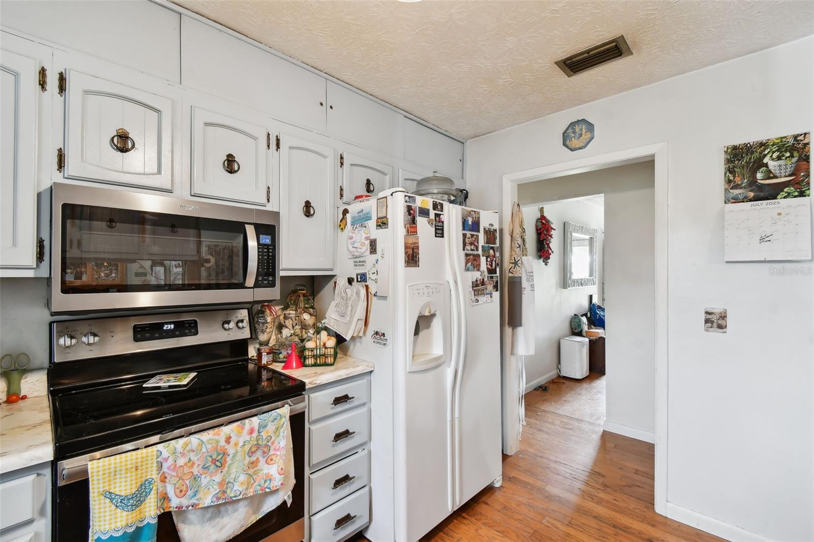 Image 11 of 47 For 8609 Walden Road