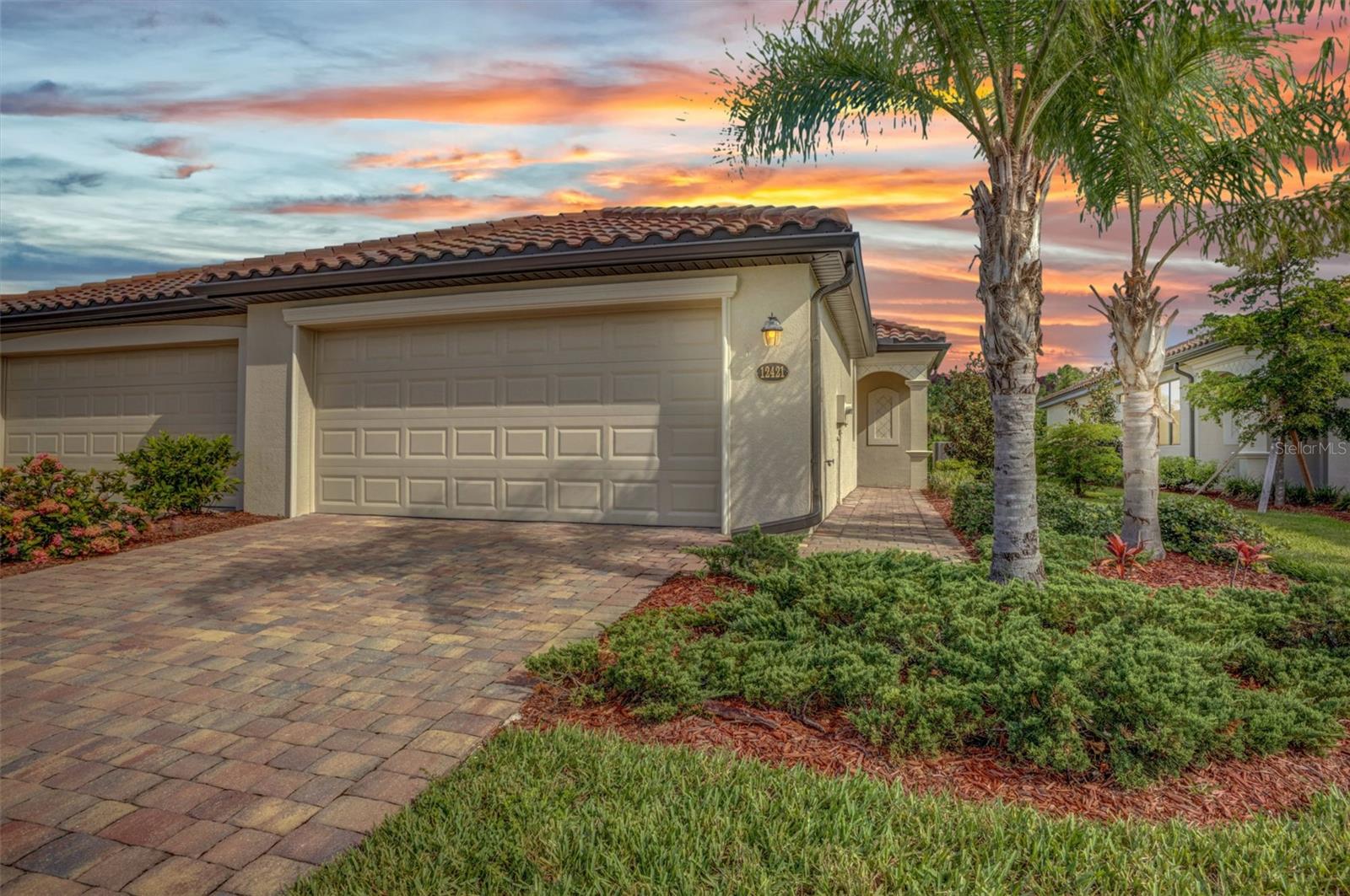 Details for 12421 Amica Loop, VENICE, FL 34293