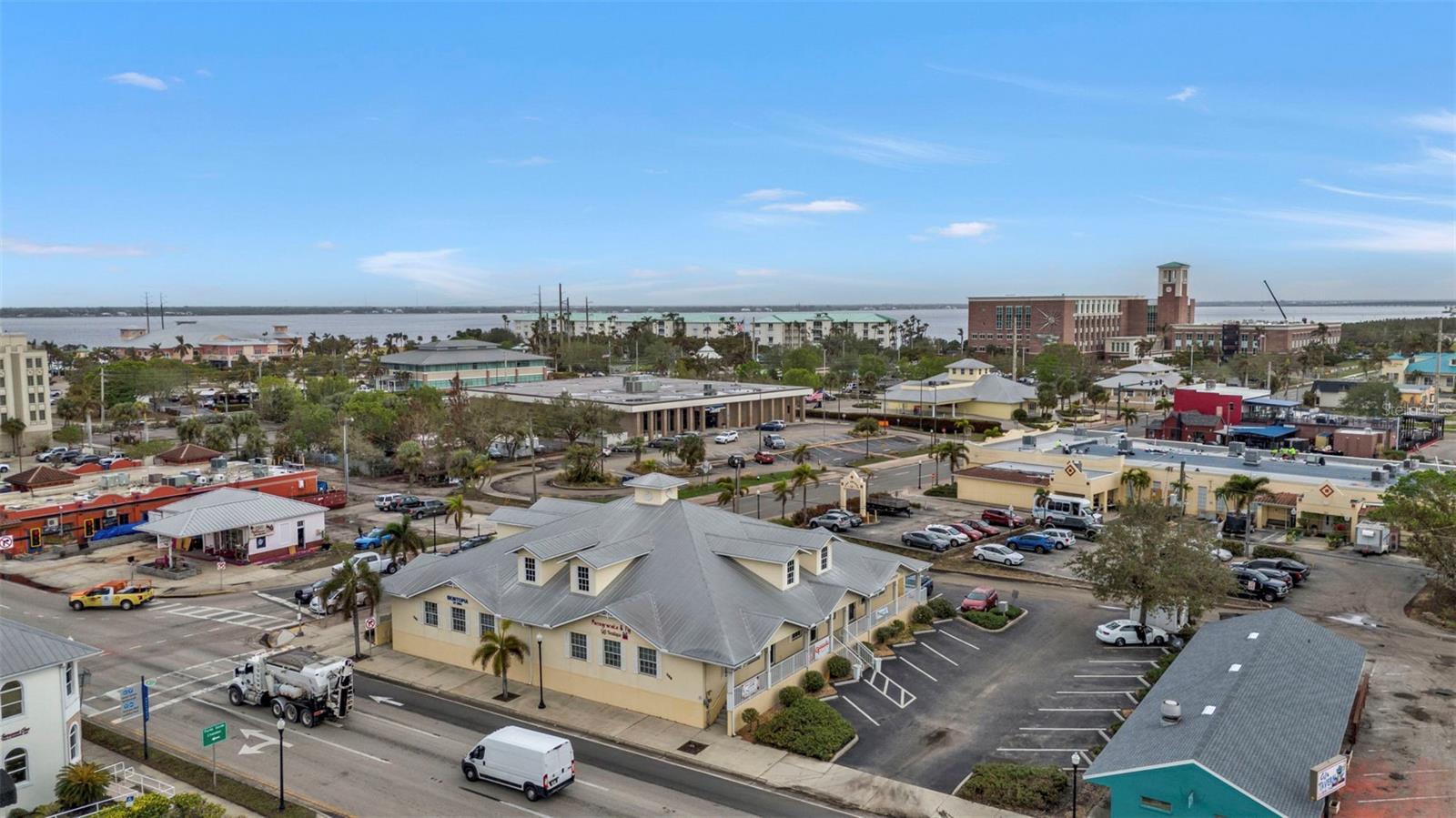Image 7 of 7 For 208 Tamiami Trail