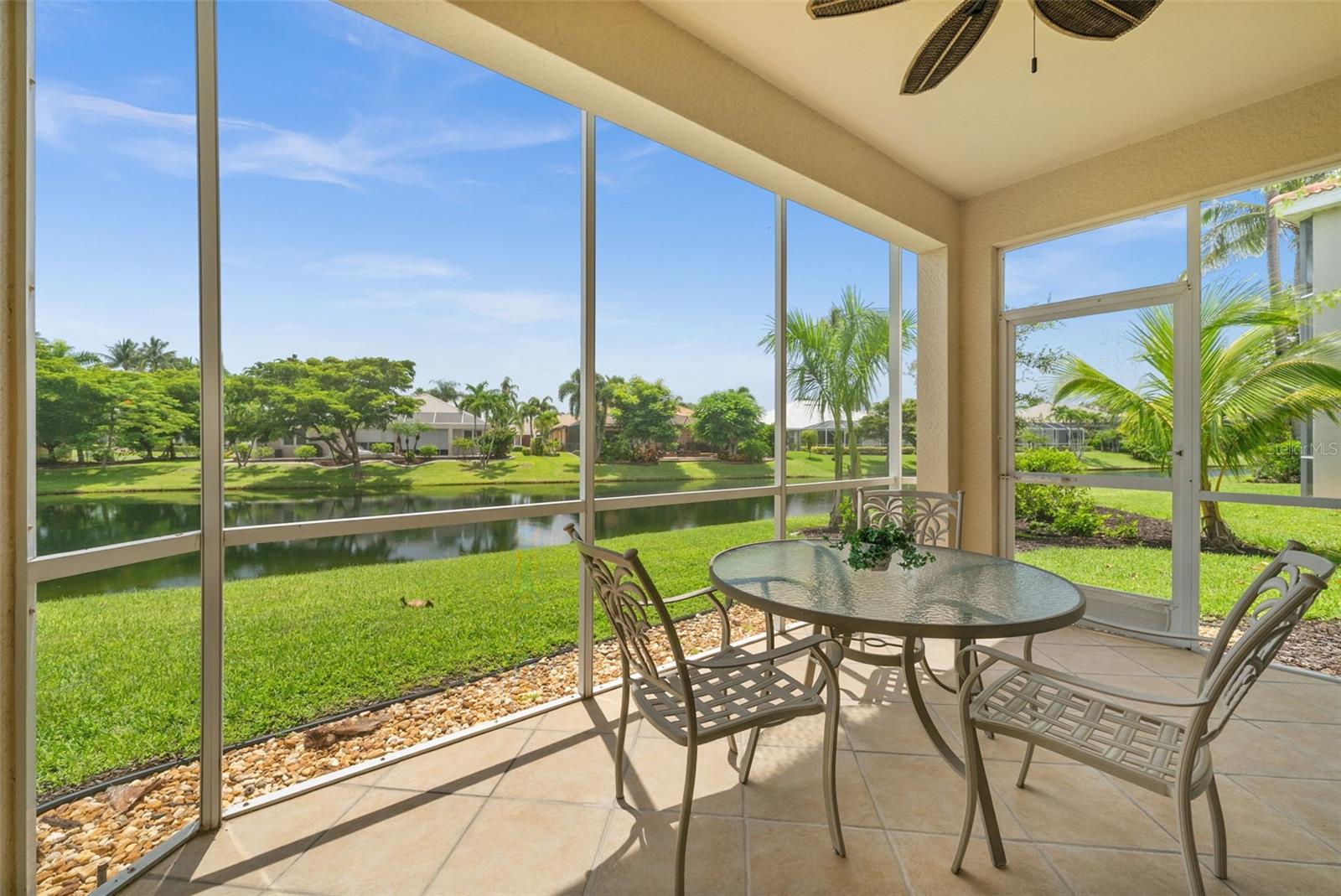 Image 16 of 50 For 5626 Cape Harbour Drive 102