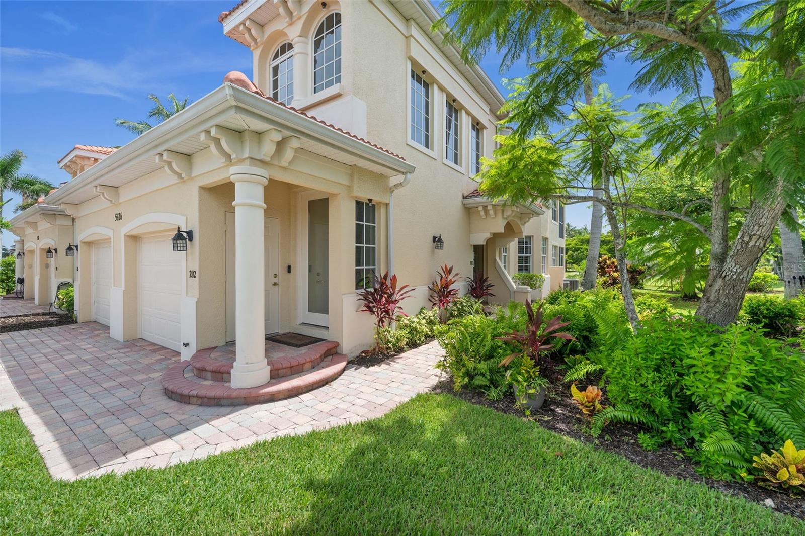 Image 2 of 50 For 5626 Cape Harbour Drive 102