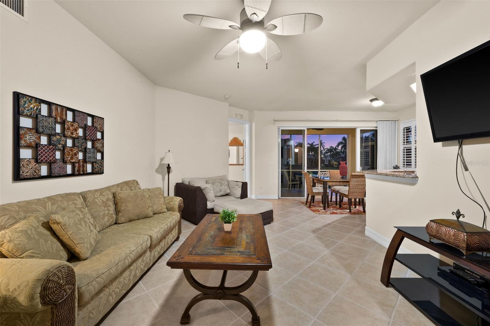 Image 43 of 50 For 5626 Cape Harbour Drive 102