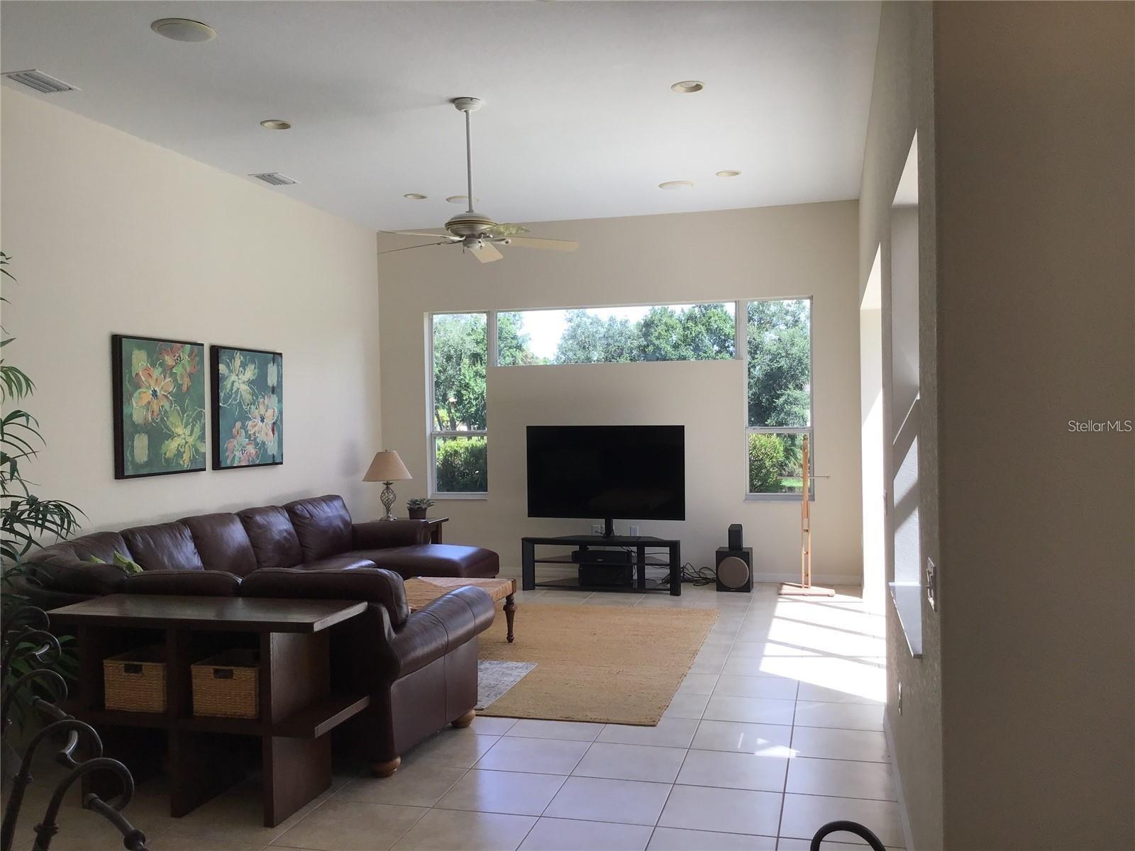 Image 9 of 19 For 1292 Hillsborough Boulevard