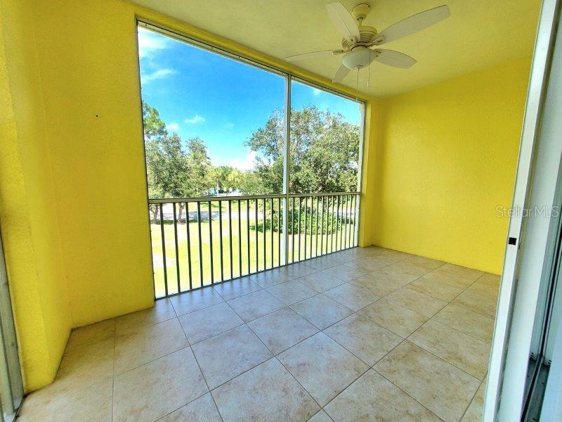 Image 15 of 31 For 2060 Willow Hammock Circle 206