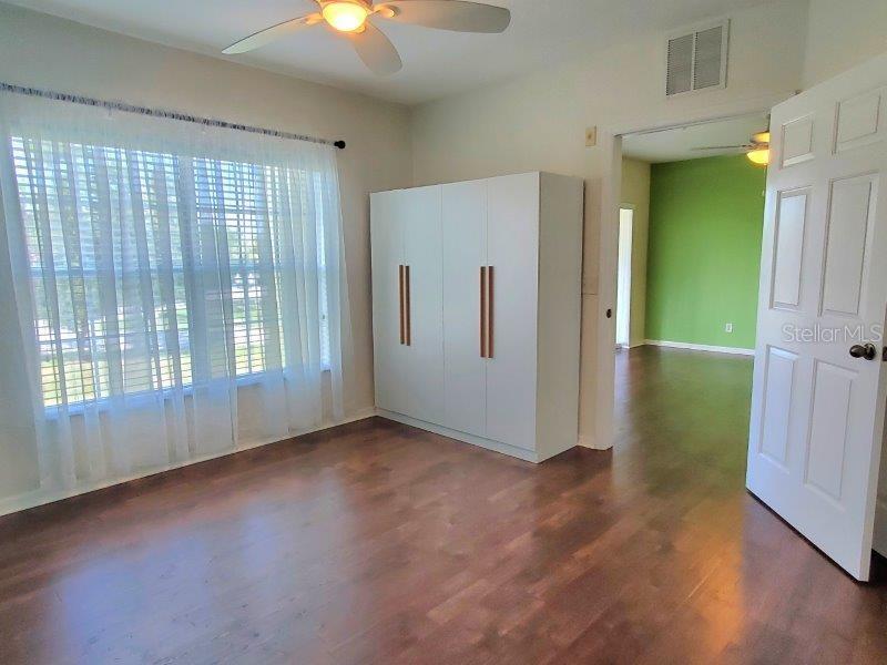 Image 18 of 31 For 2060 Willow Hammock Circle 206