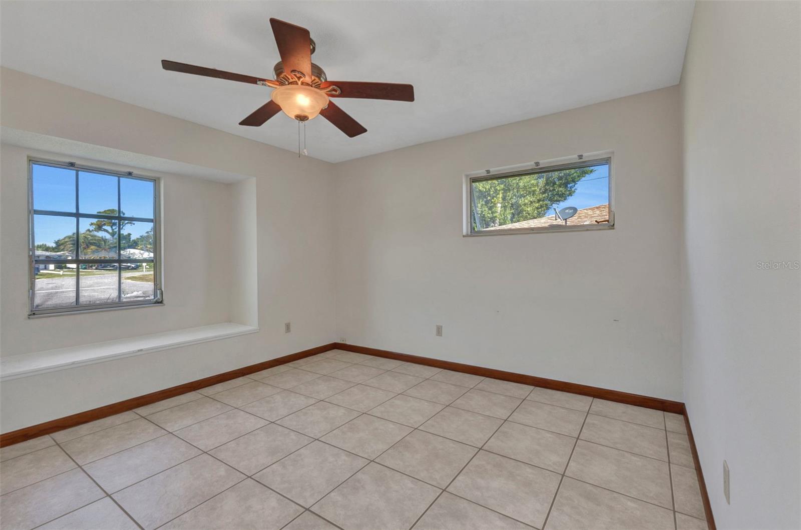 Image 21 of 65 For 1580 Hayworth Road