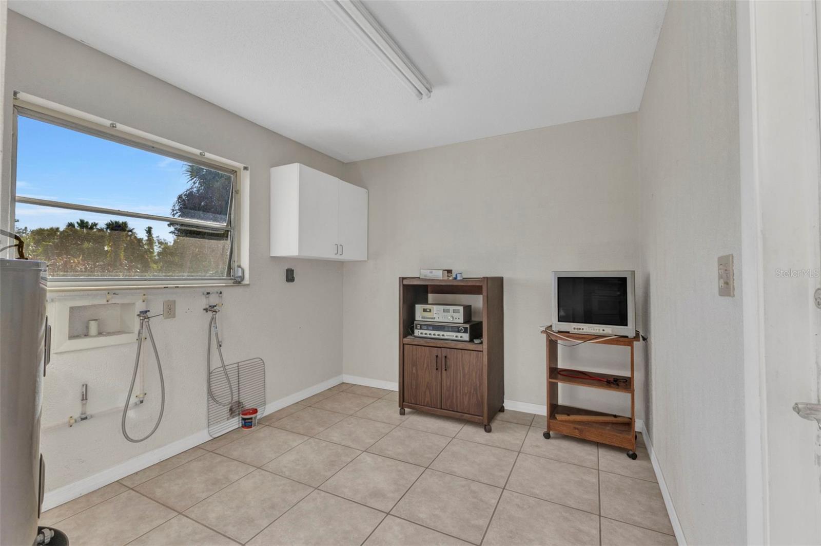 Image 32 of 65 For 1580 Hayworth Road