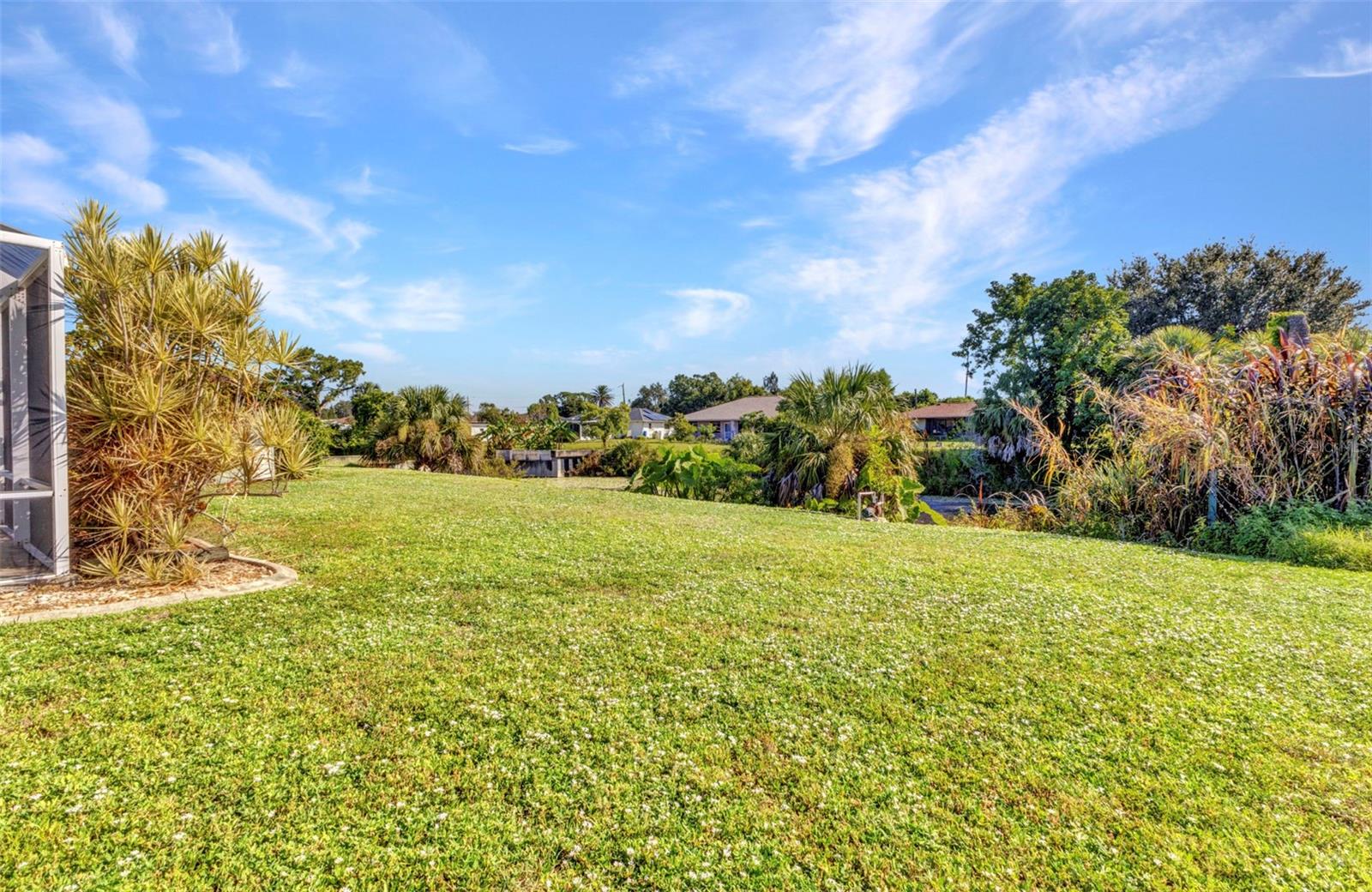 Image 36 of 65 For 1580 Hayworth Road
