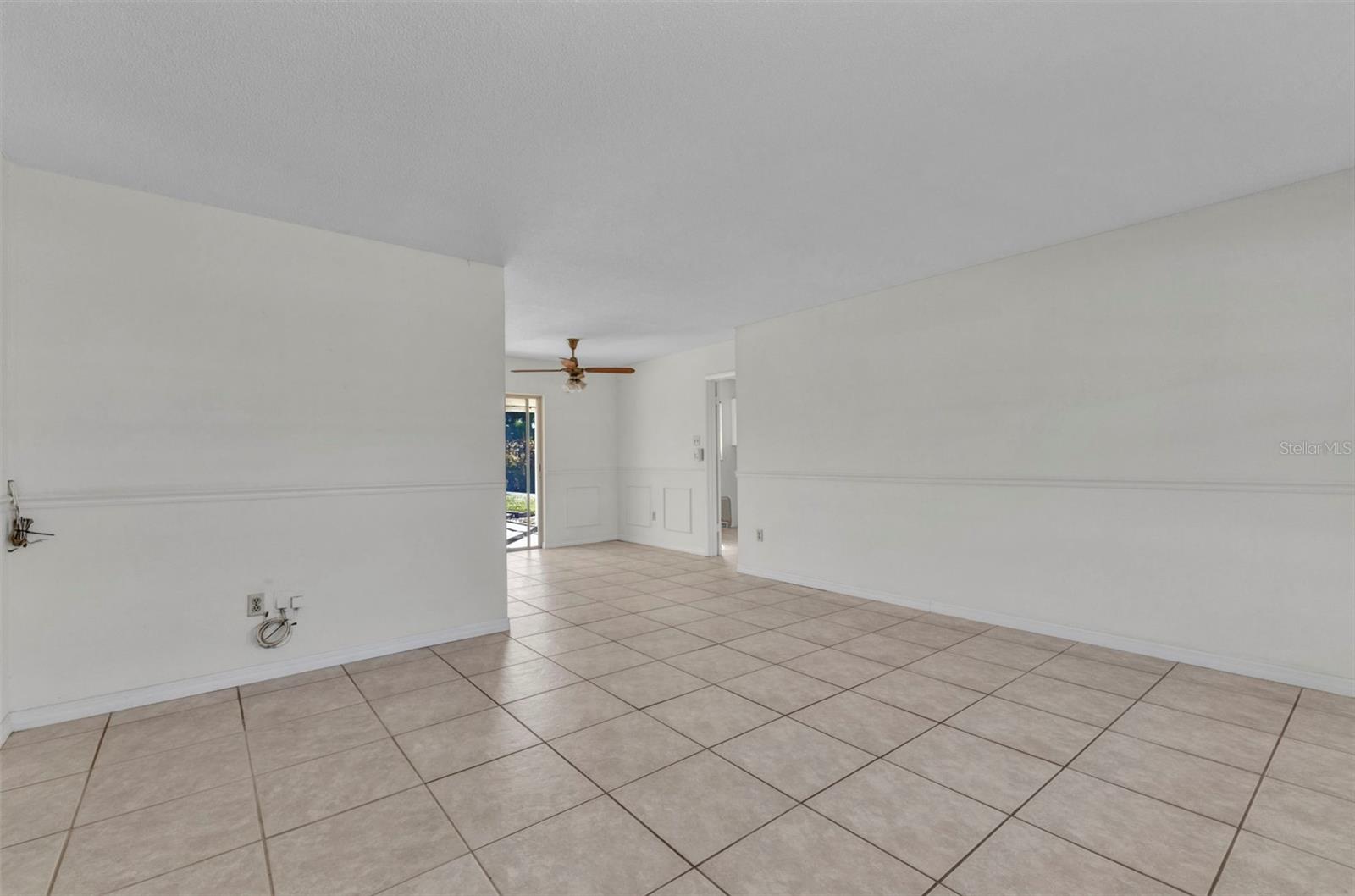 Image 5 of 65 For 1580 Hayworth Road